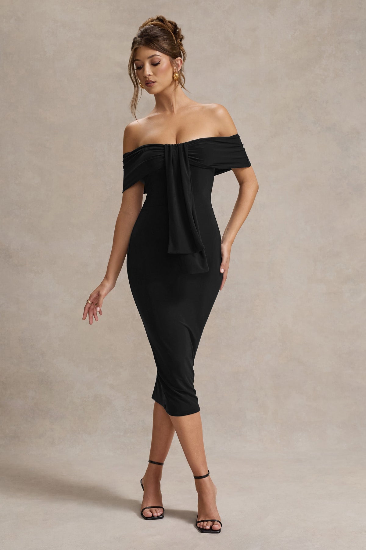 Selbie | Vestido Midi escote Bardot con Drapeado Negro
