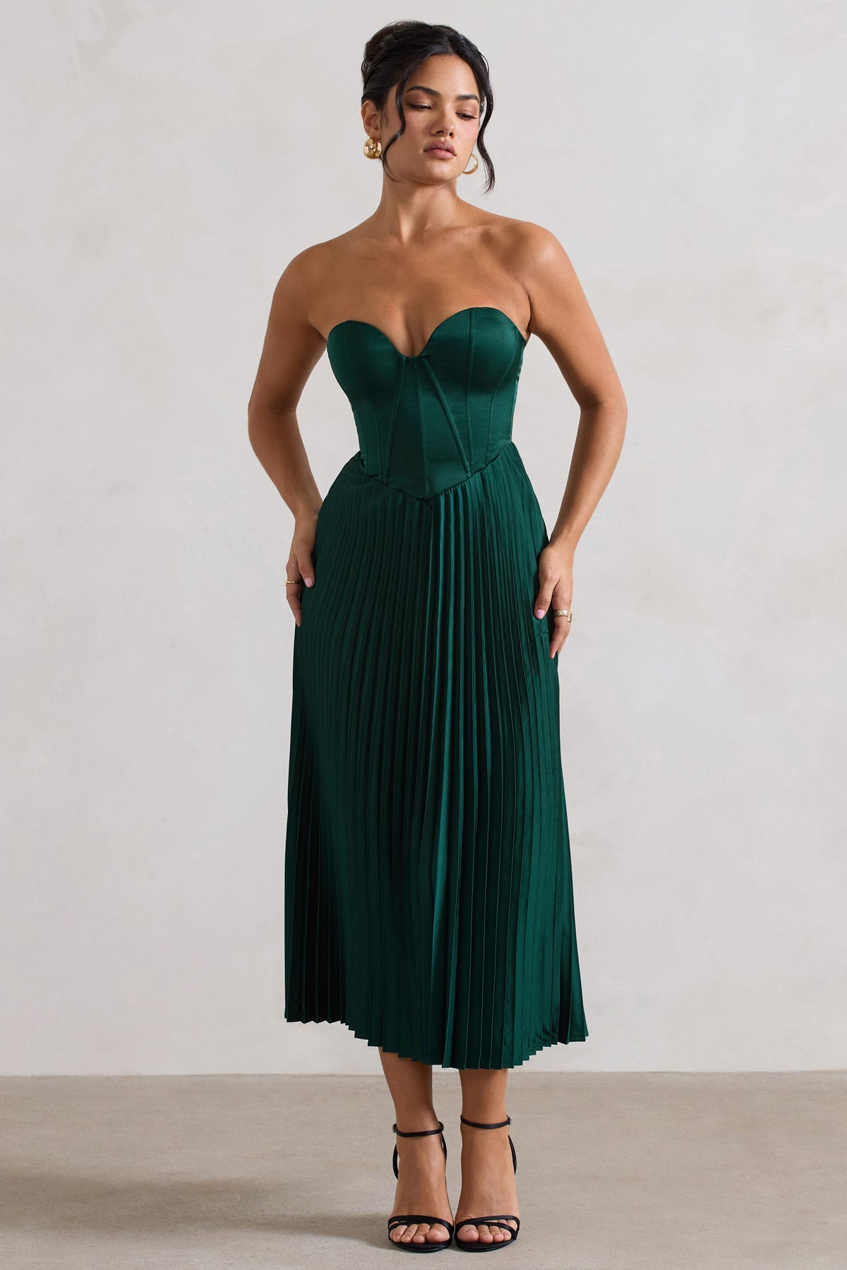 Bordeaux | Vestido midi estilo corsé de satén verde botella