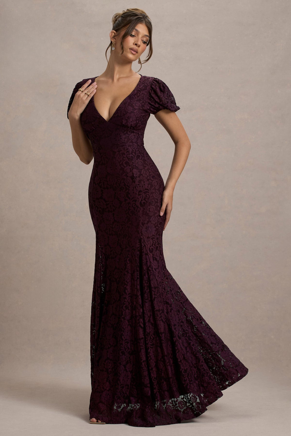 Elestria | Vestido con escote en V con encaje y manga corta abullonada
