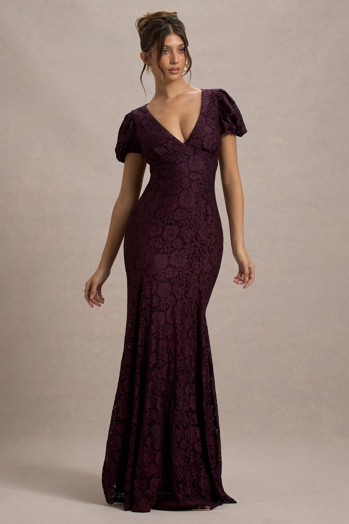 Elestria | Vestido con escote en V con encaje y manga corta abullonada