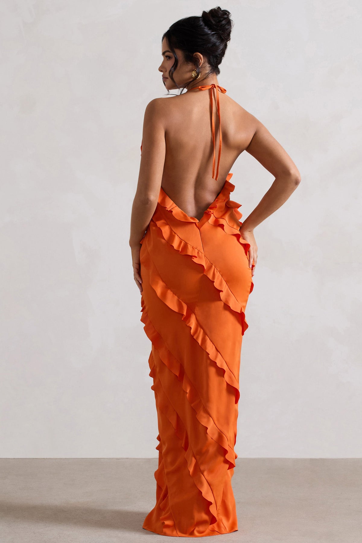 Full On | Vestido Maxi Naranja con Volantes y Escote en V