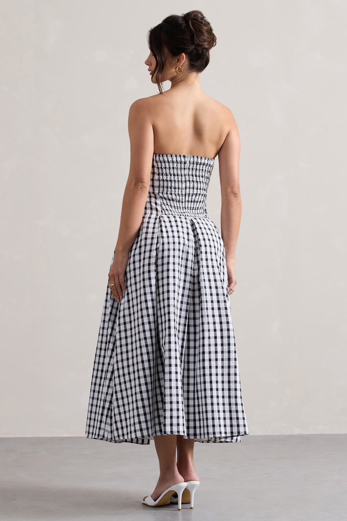 Maisy | Vestido Maxi sin Tirantes de Cuadros en Blanco y Negro