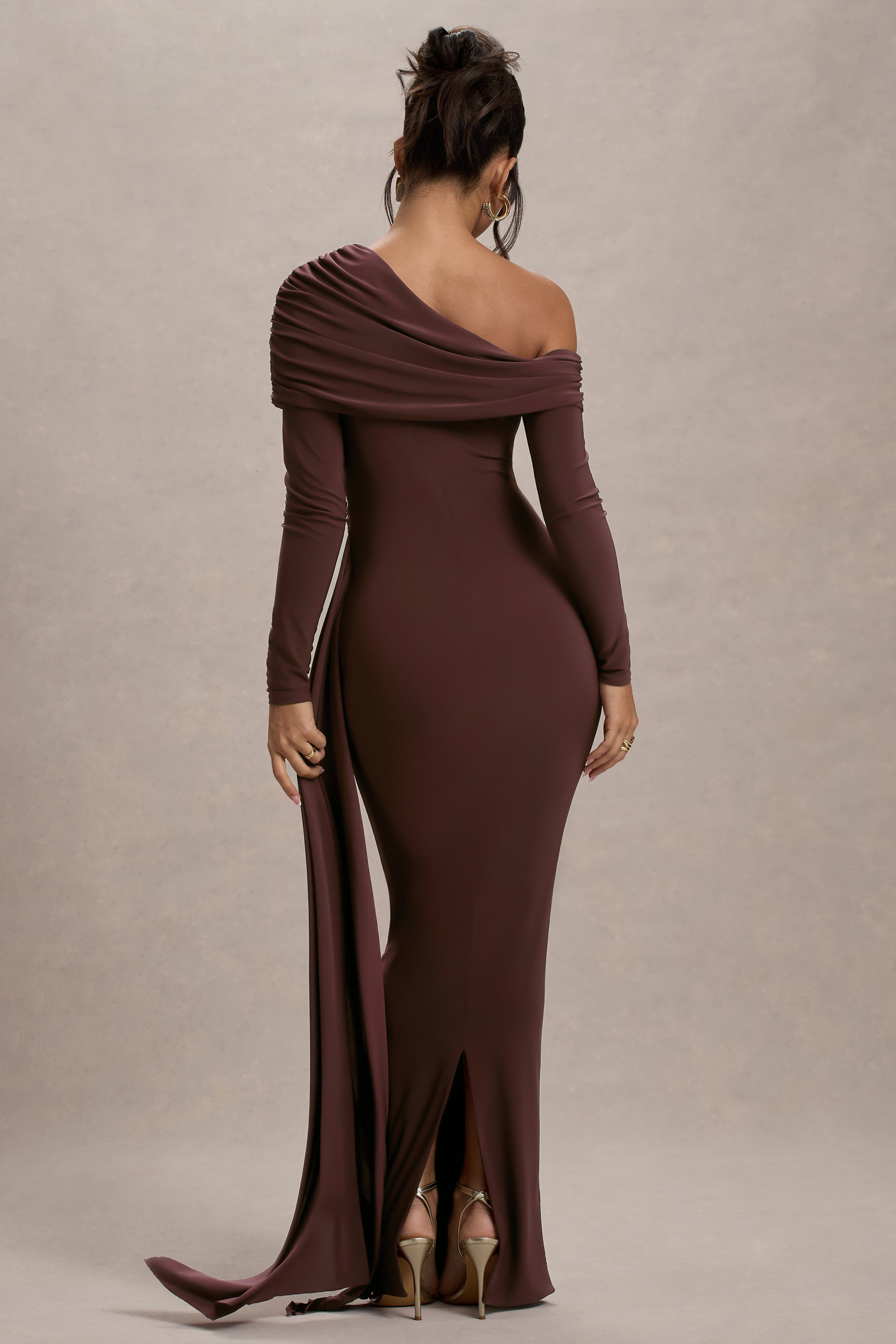 HR_CL135173022_Valina | Brown Ruched Asymmetric Maxi Dress With Drape_07.jpg