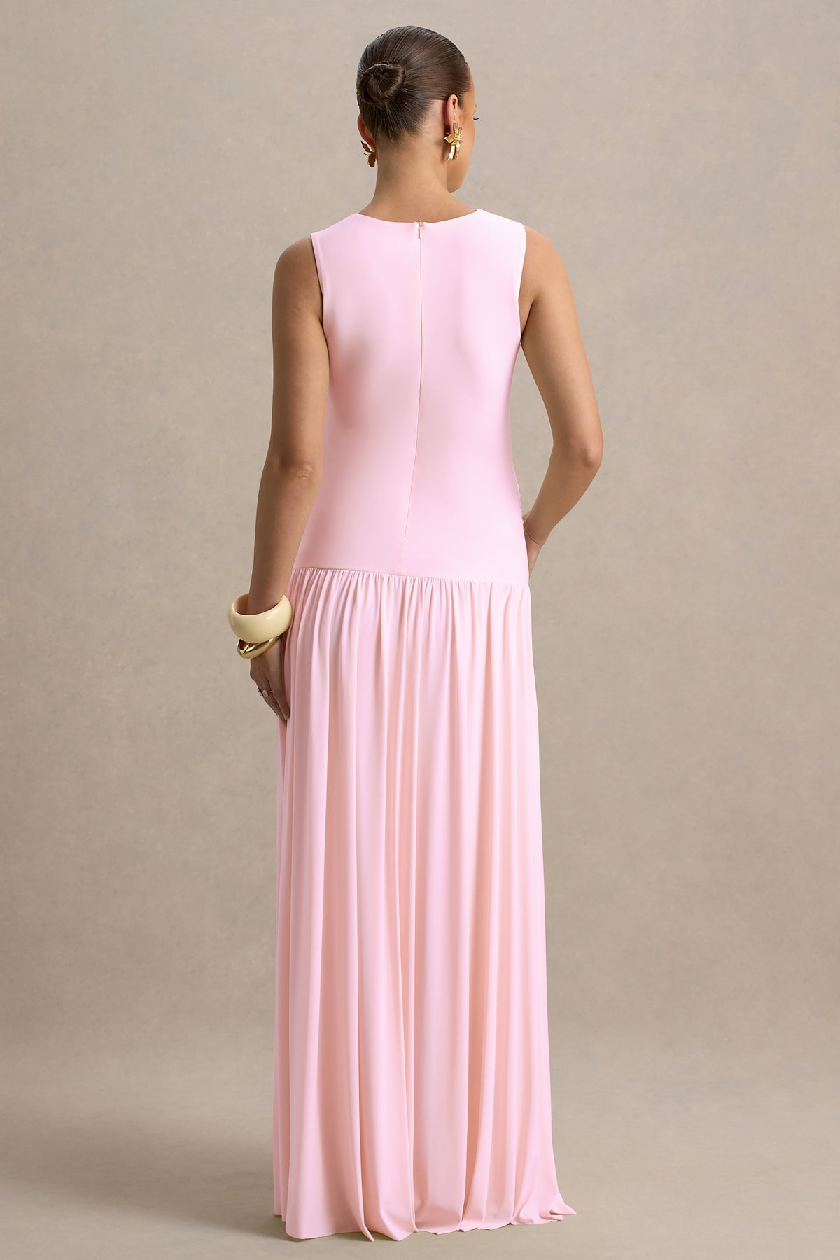 ECM_HR_CL136318081---Outline-_-Light-Pink-Crew-Neck-Maternity-Maxi-Dress-With-Pleated-Skirt3.jpg