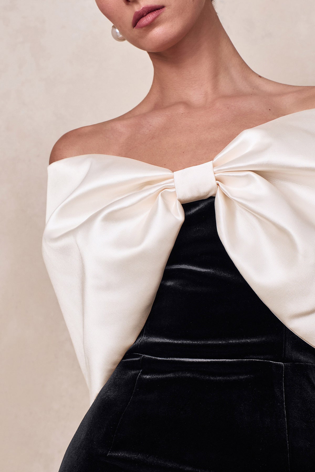 ECM_CL136903240 - Twilight | Black And White Velvet Bardot-Neck Midi Dress With Oversized Satin Bow 06.jpg