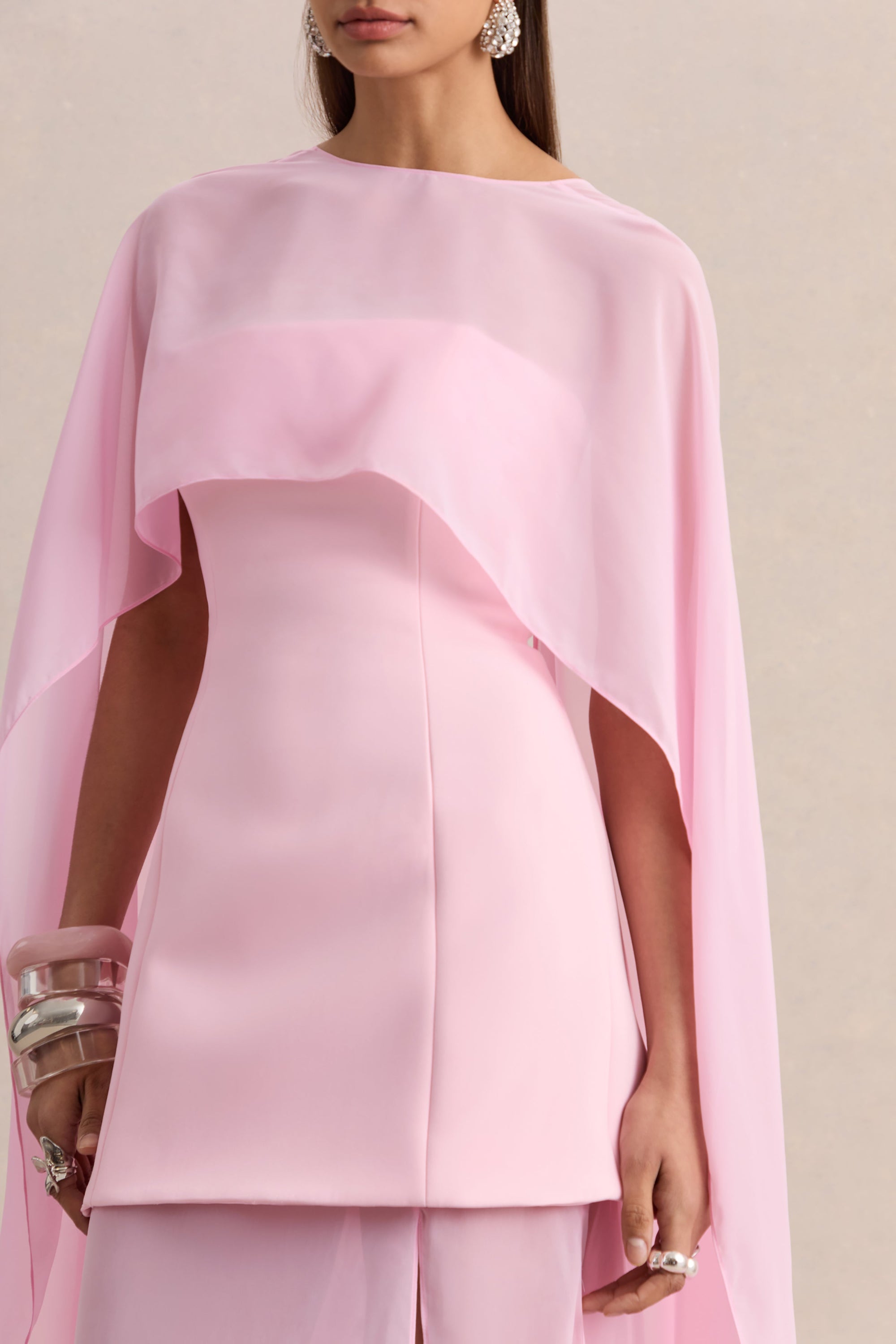 CL13695708106_ECM_HR_CL136957081---Chessa-_-Light-Pink-Boat-Neck-Maxi-Dress-With-Sheer-Cape-04
