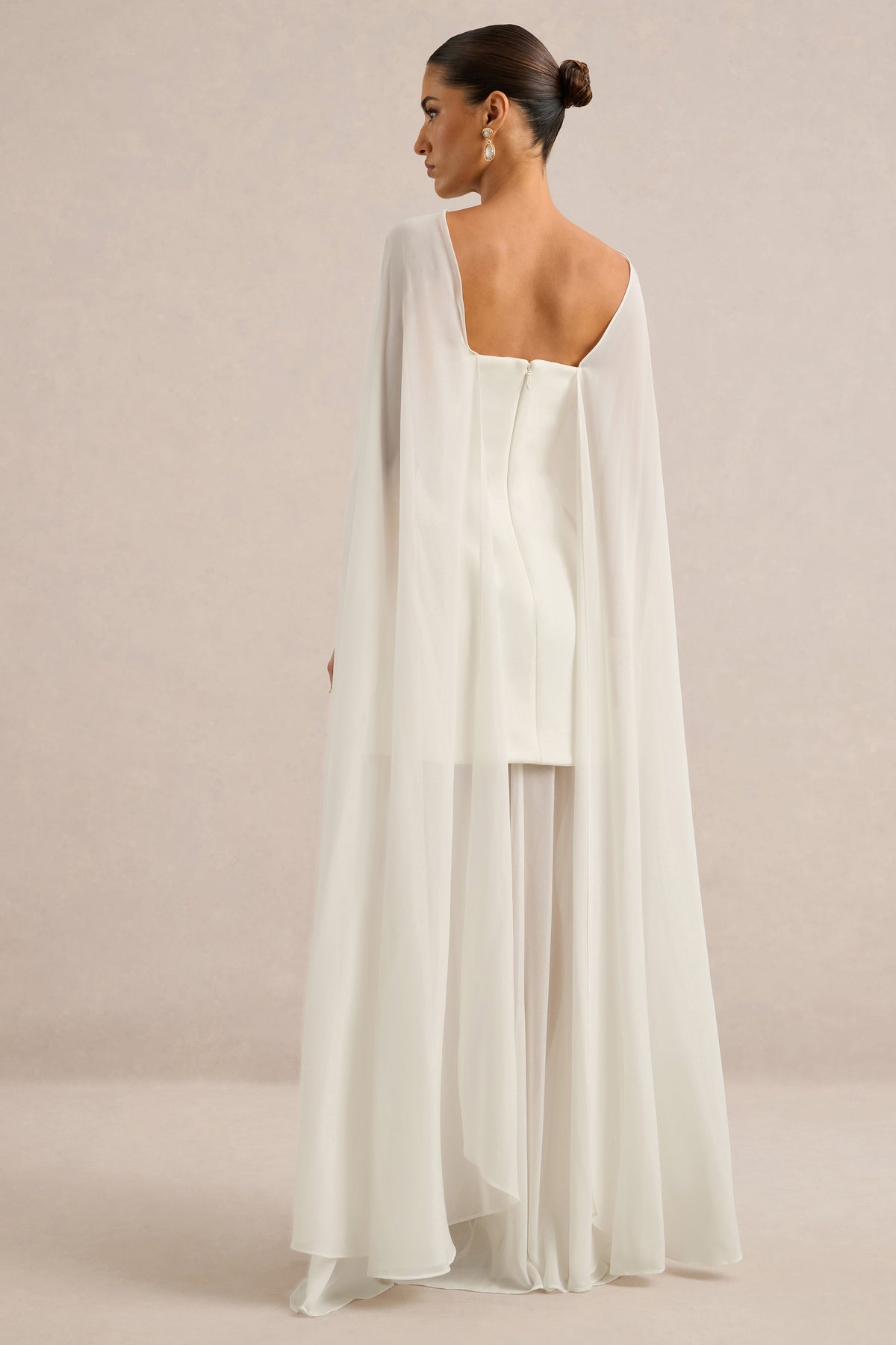 ECM_HR_CL136957110 - Chessa _ White Boat-Neck Maxi Dress With Sheer Cape5.jpg