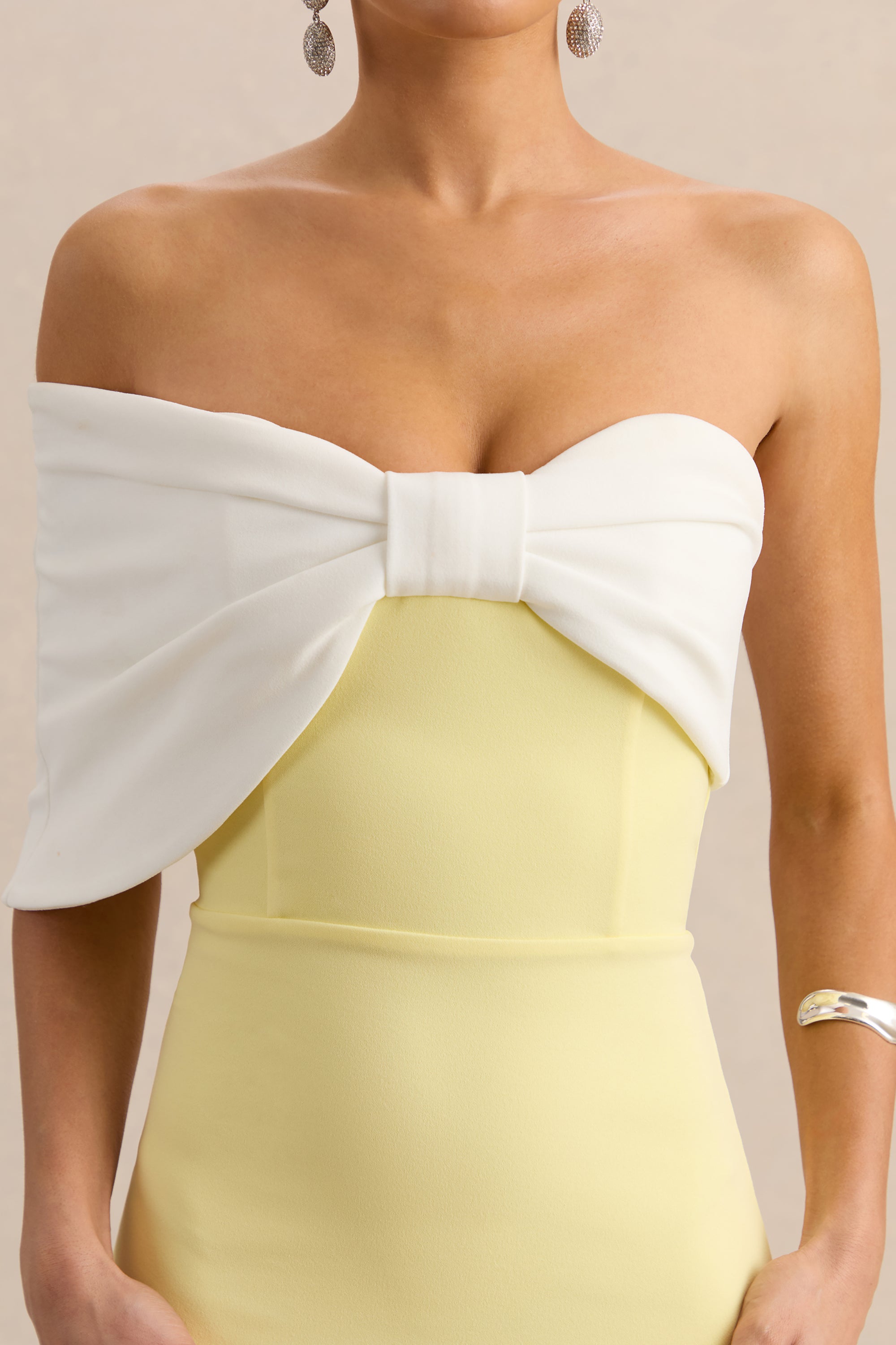 CL137277121---Agatha---Lemon-&-White-Bow-Bardot-Neck-Maxi-Dress---02.jpg