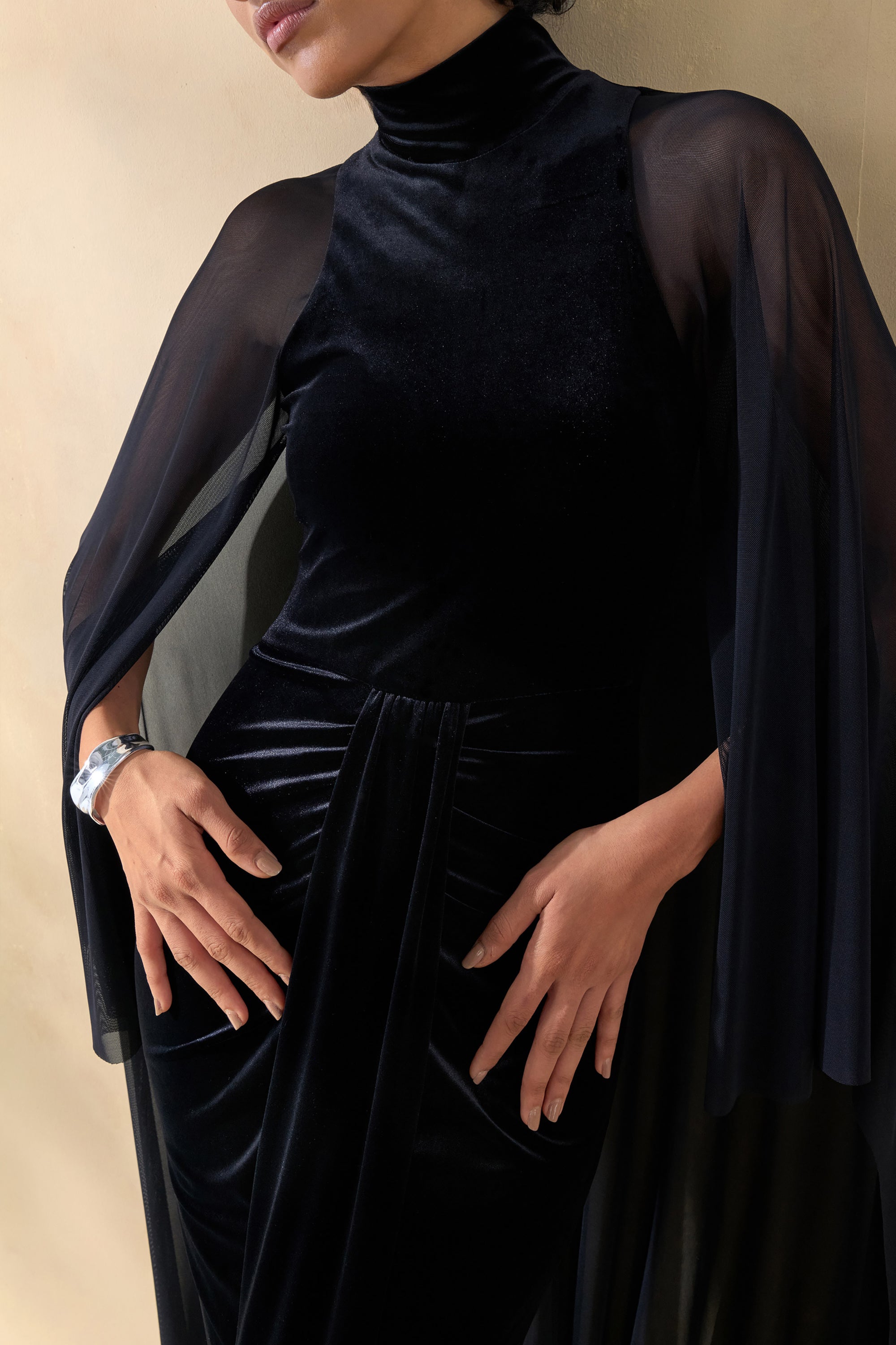 ECM_HR_CL137538001---Adoring-_-Black-Velvet-High-Neck-Maxi-Dress-1.jpg