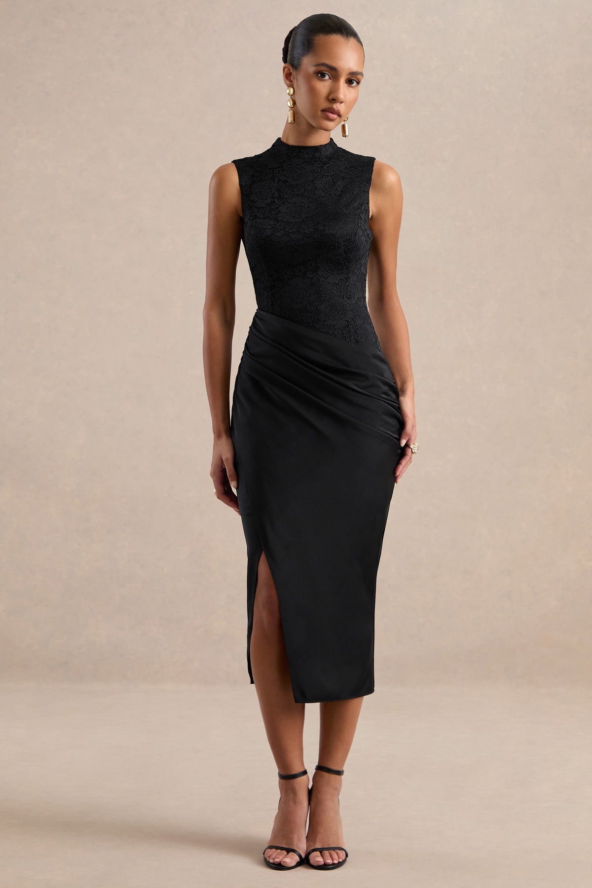 ECM_HR_CL137577001 - Gemelle _ Black Crew-Neck Midi Dress With Gathered Detailing2.jpg