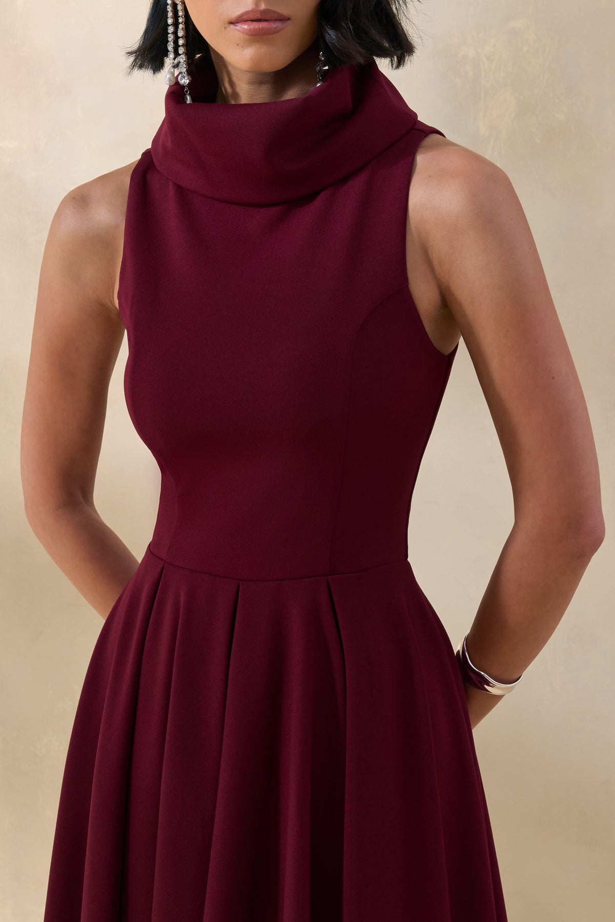 ECM_HR_CL137605102 - Exclusivity _ Burgundy High-Neck Midi Dress 4.jpg