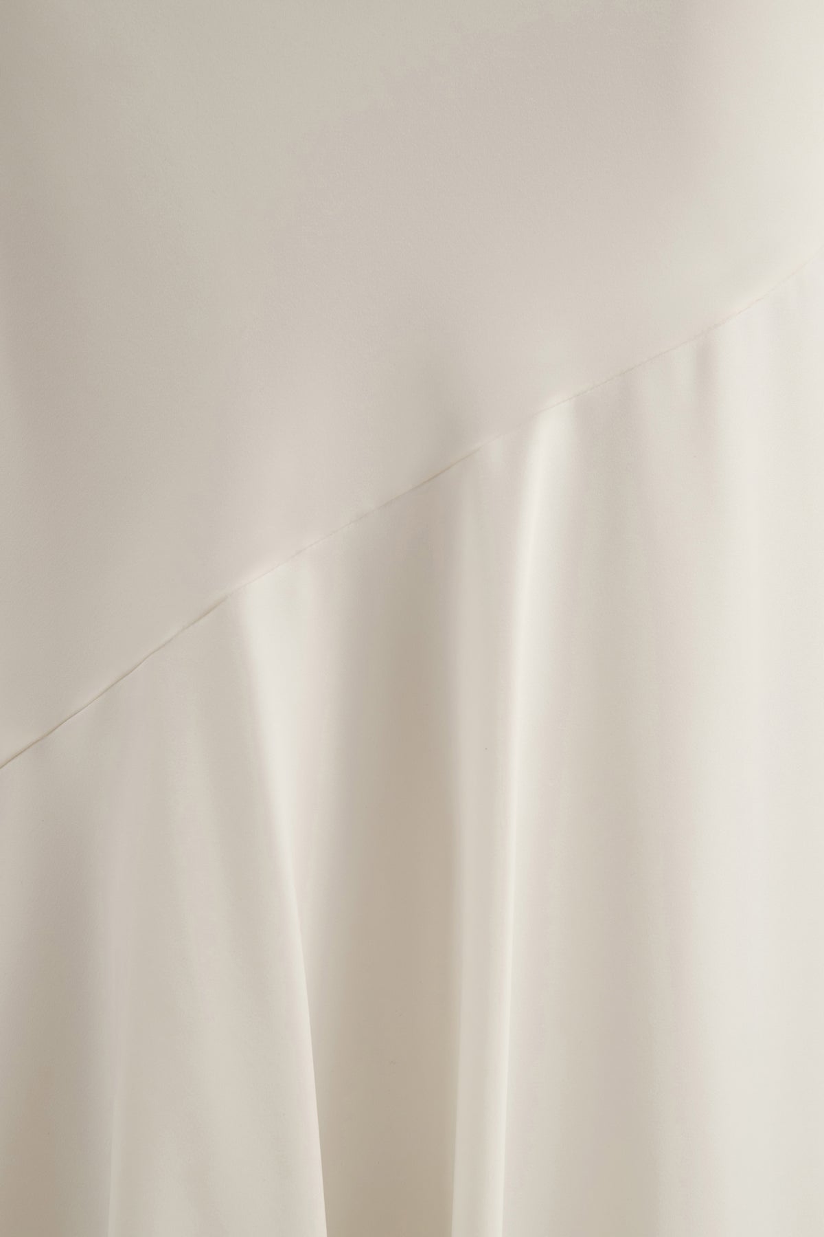 CL137649110 - Vayla _ White Matte Satin Asymmetric Drop-Waist Maxi Skirt4.jpg