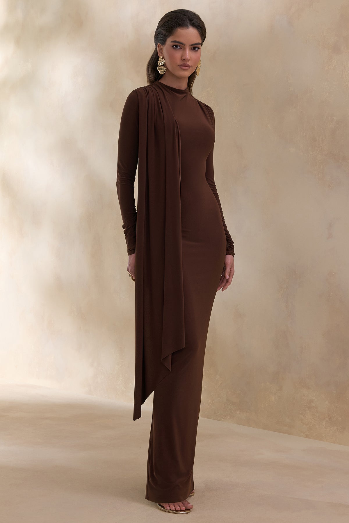 ECM_HR_CL137652022 Amaria _ Brown High-Neck Maxi Dress With Sash-Detail 4 (1).jpg