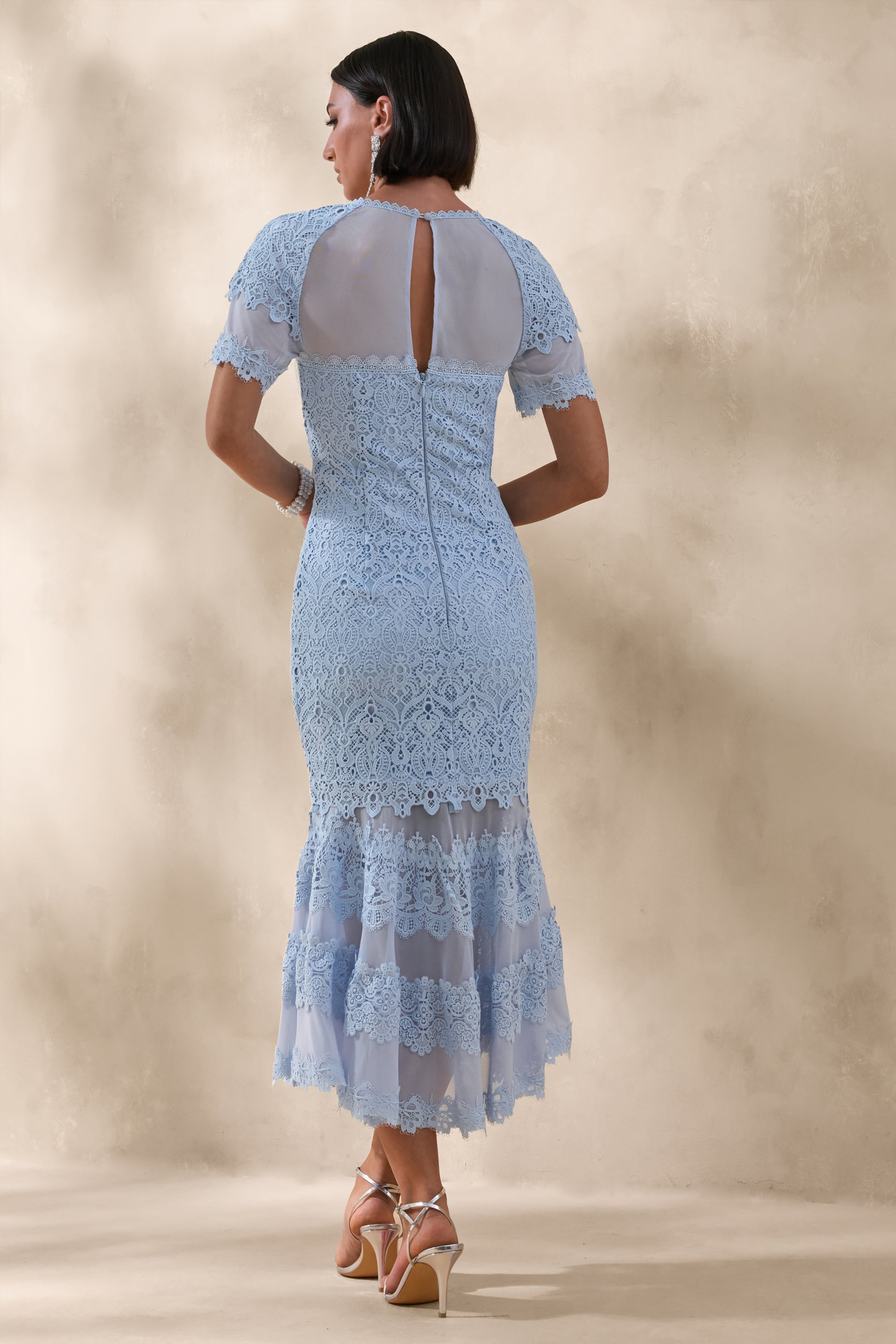 ECM_HR_CL137683013---Leanne-_-Powder-Blue-Mesh-And-Lace-Crew-Neck-Fishtail-Midi-Dress-3_2.jpg
