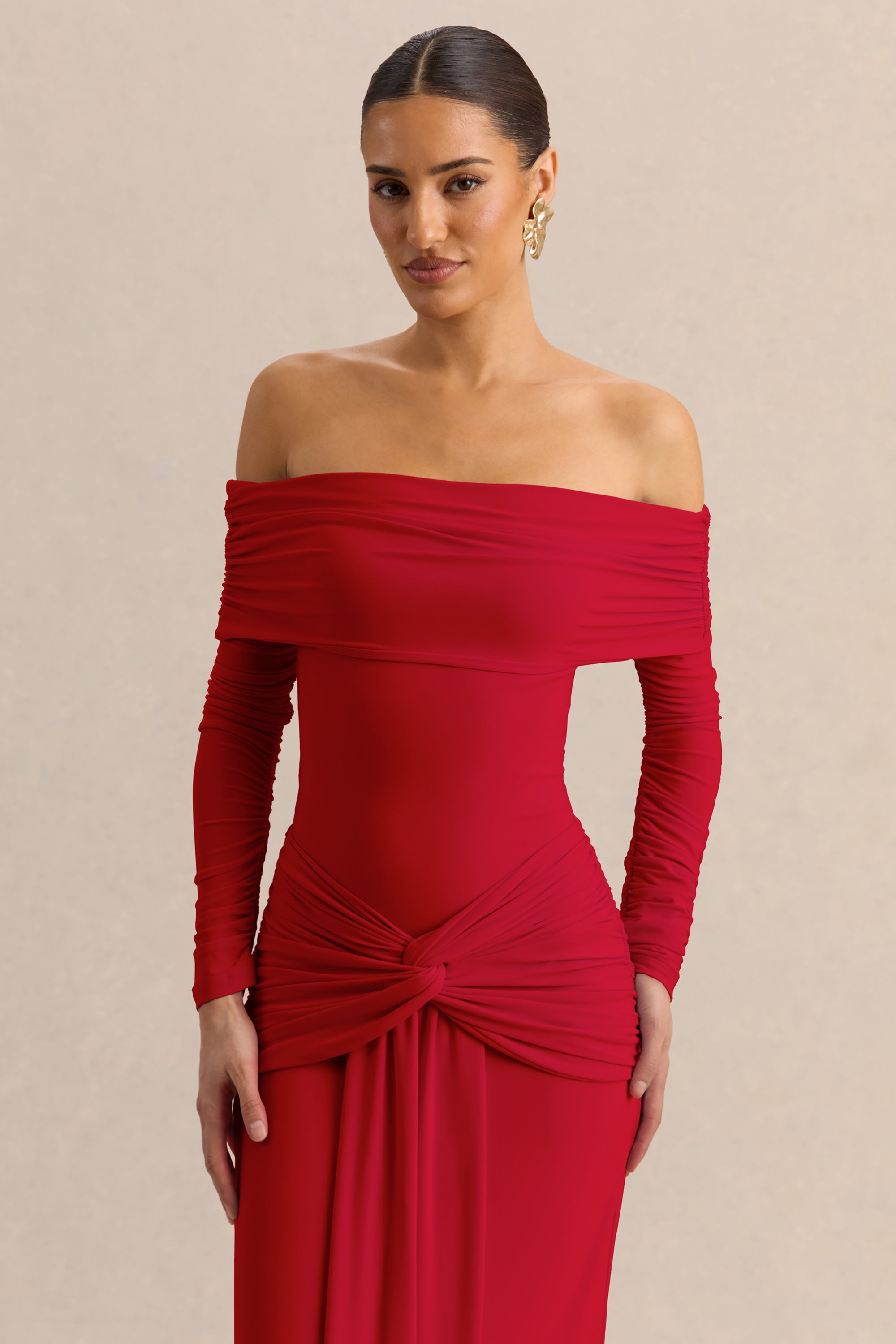 ECM_HR_CL137824100---Helia-_-Red-Bardot-Neck-Bodysuit-With-Ruched-Long-Sleeves-&-CL137840100---Flynne-_-Red-Wrapped-Maxi-Skirt-With-Sash_-4.jpg