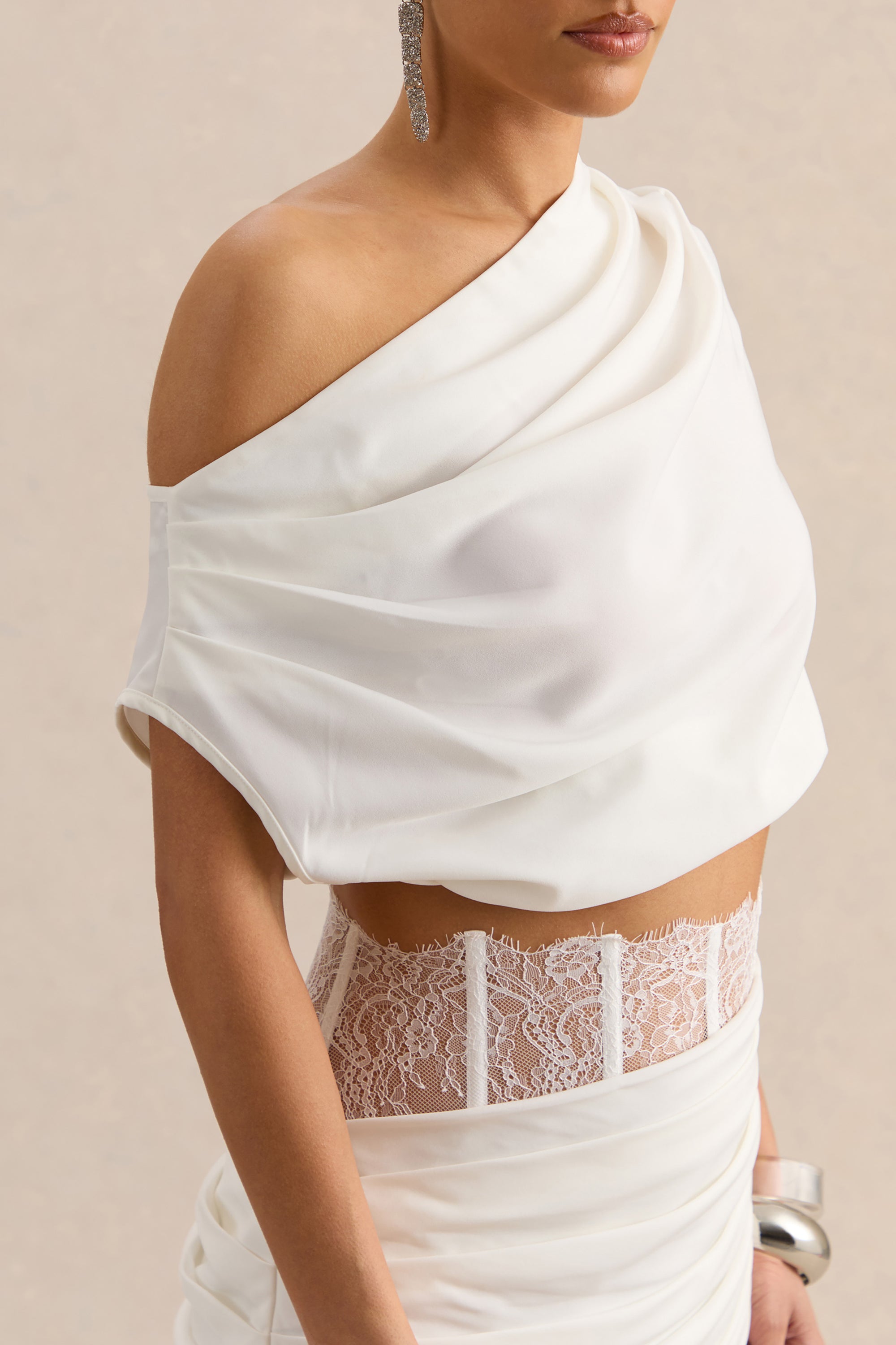 ECM_HR_CL137857110---Yaselle-_-White-Satin-Asymmetric-Neck-Crop-Top5.jpg