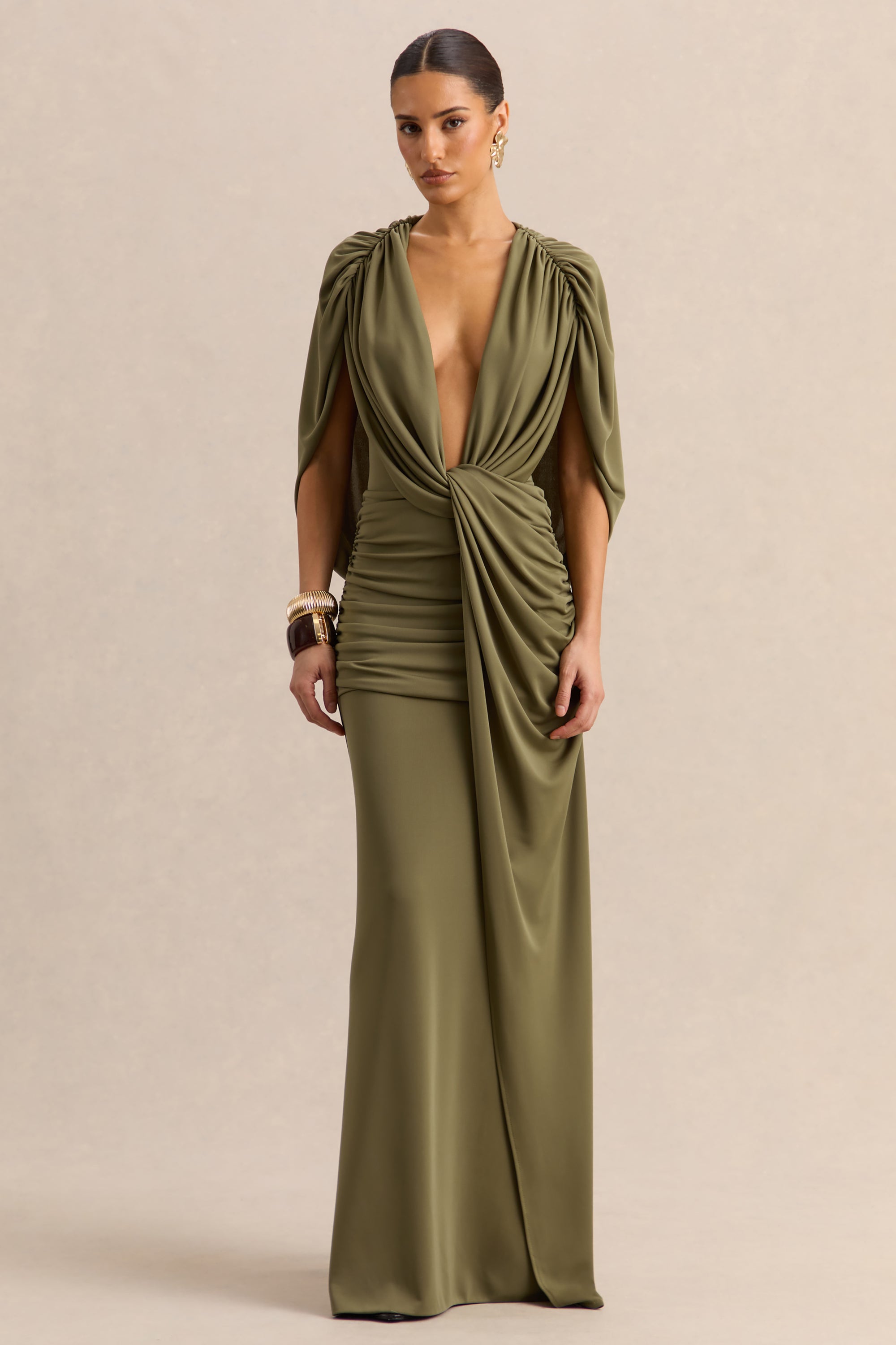 ECM_HR_CL137870031-Marisea-Green-Plunge-Neck-Maxi-Dress-With-Cape-Sleeves_04.jpg