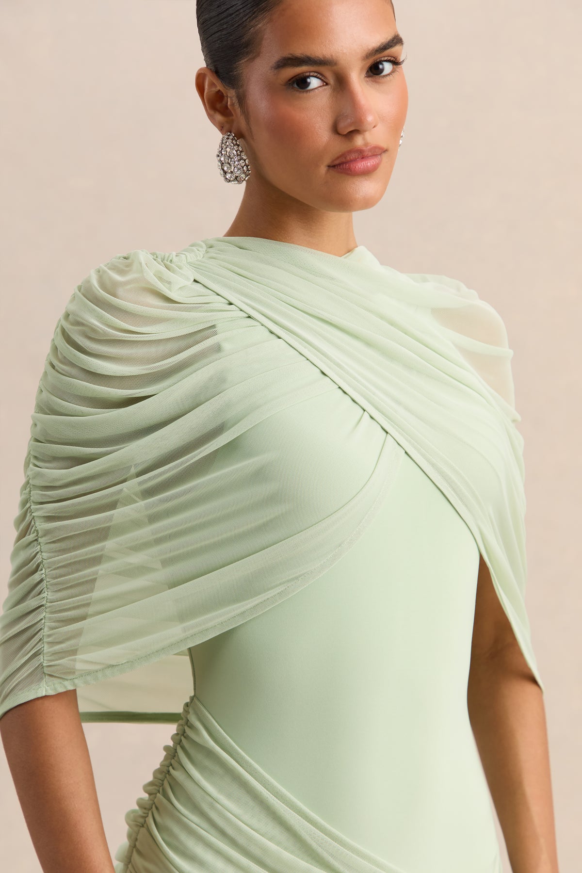 ECM-HR-CL138069032---Magoria-_-Mint-Mesh-Round-Neck-Cape-06.jpg