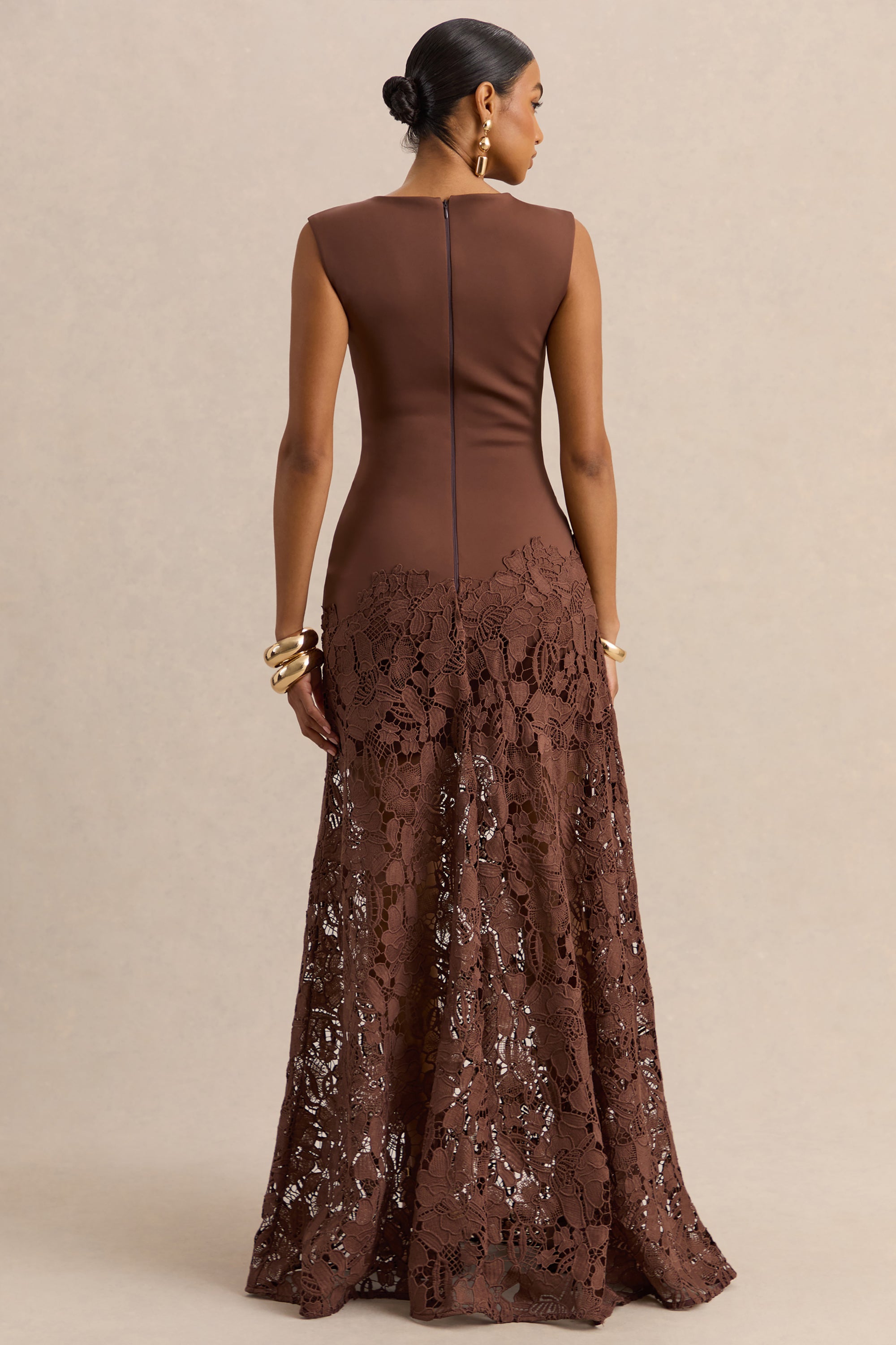 ECM_HR_CL138079021---Calune---Brown-Lace-Wide-Neck-Maxi-Dress---84.jpg