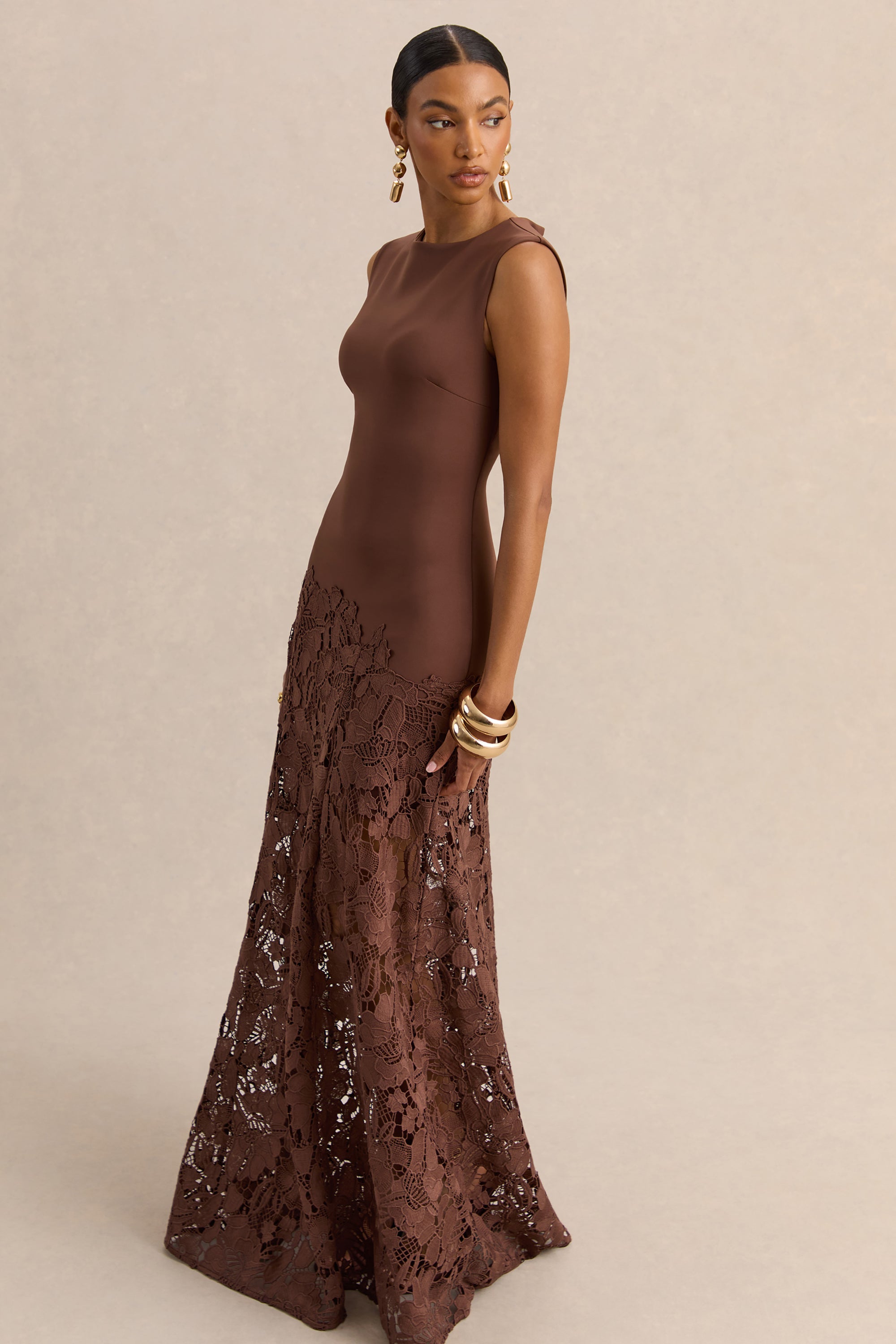 ECM_HR_CL138079021---Calune---Brown-Lace-Wide-Neck-Maxi-Dress---87.jpg