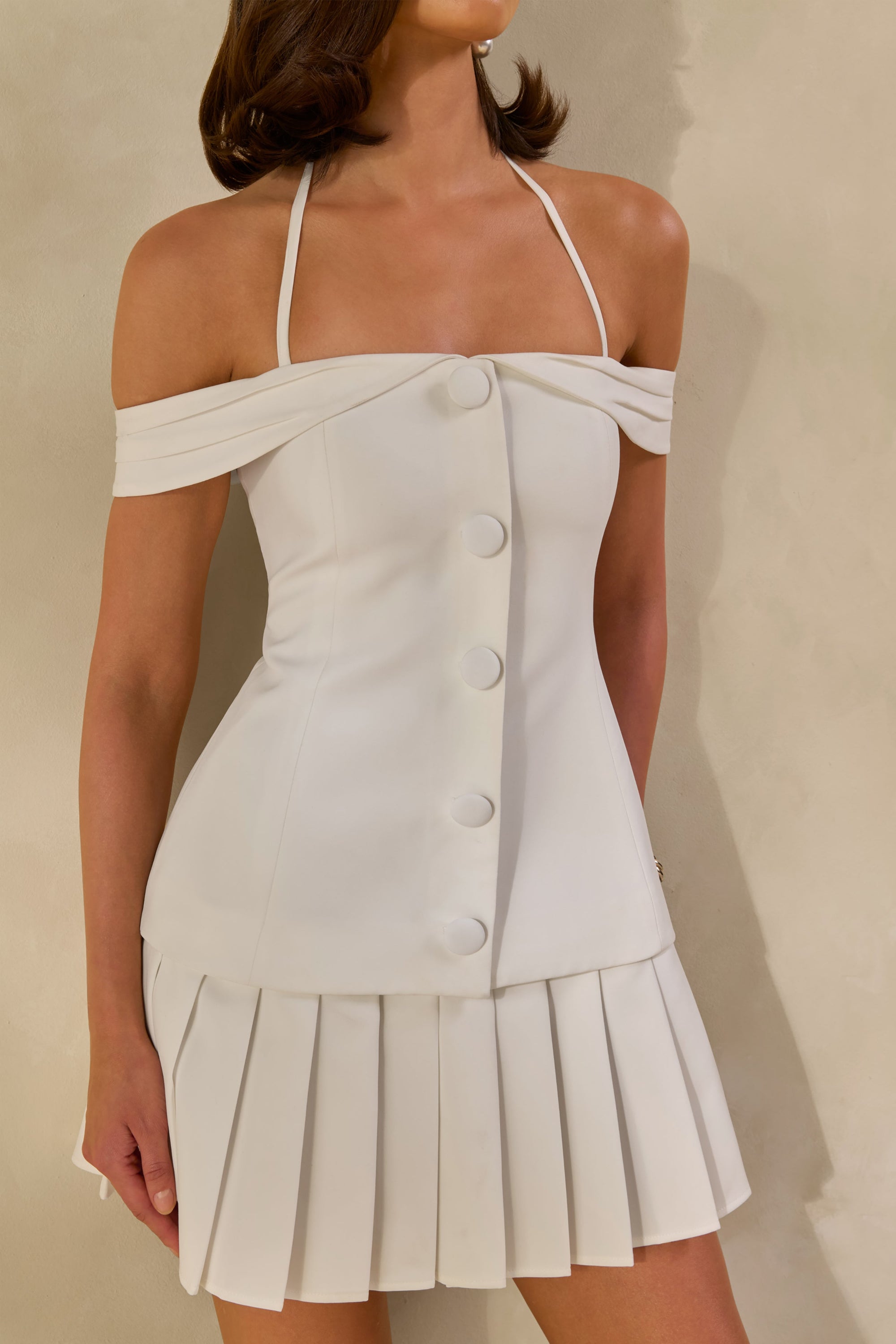 CL13809211006_ECM_HR_CL138092110---Celeta-_-White-Bardot-Neck-Mini-Dress-With-Button-Detailing-And-Pleated-Hem3