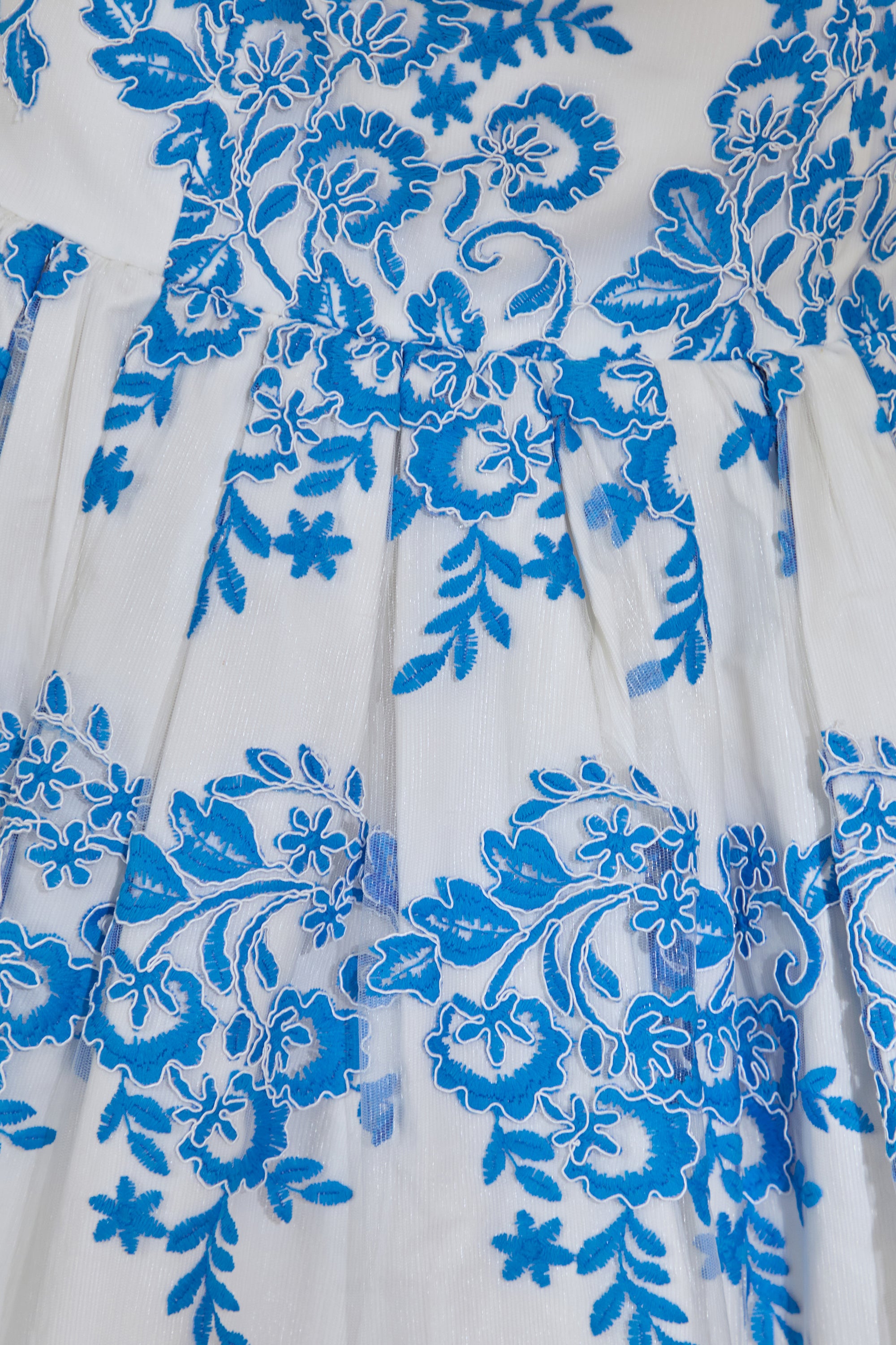 CL138095016 - Mayra _ Blue Lace Square-Neck Midi Dress With Voluminous Skirt4.jpg