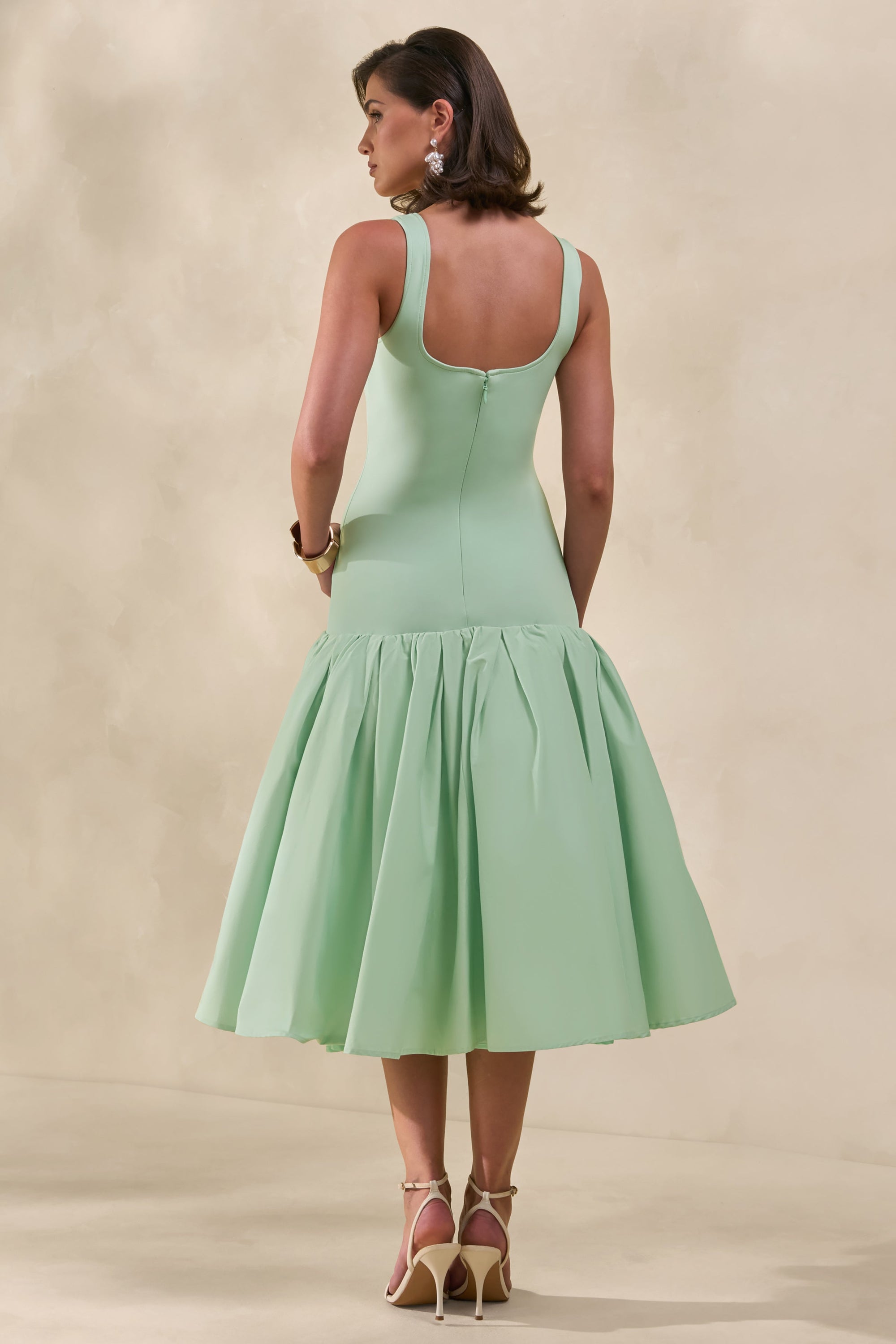 CL13810403206_ECM_HR_CL138104032---Nanette-Mint-Square-Neck-Midi-Dress-With-Voluminous-Skirt8
