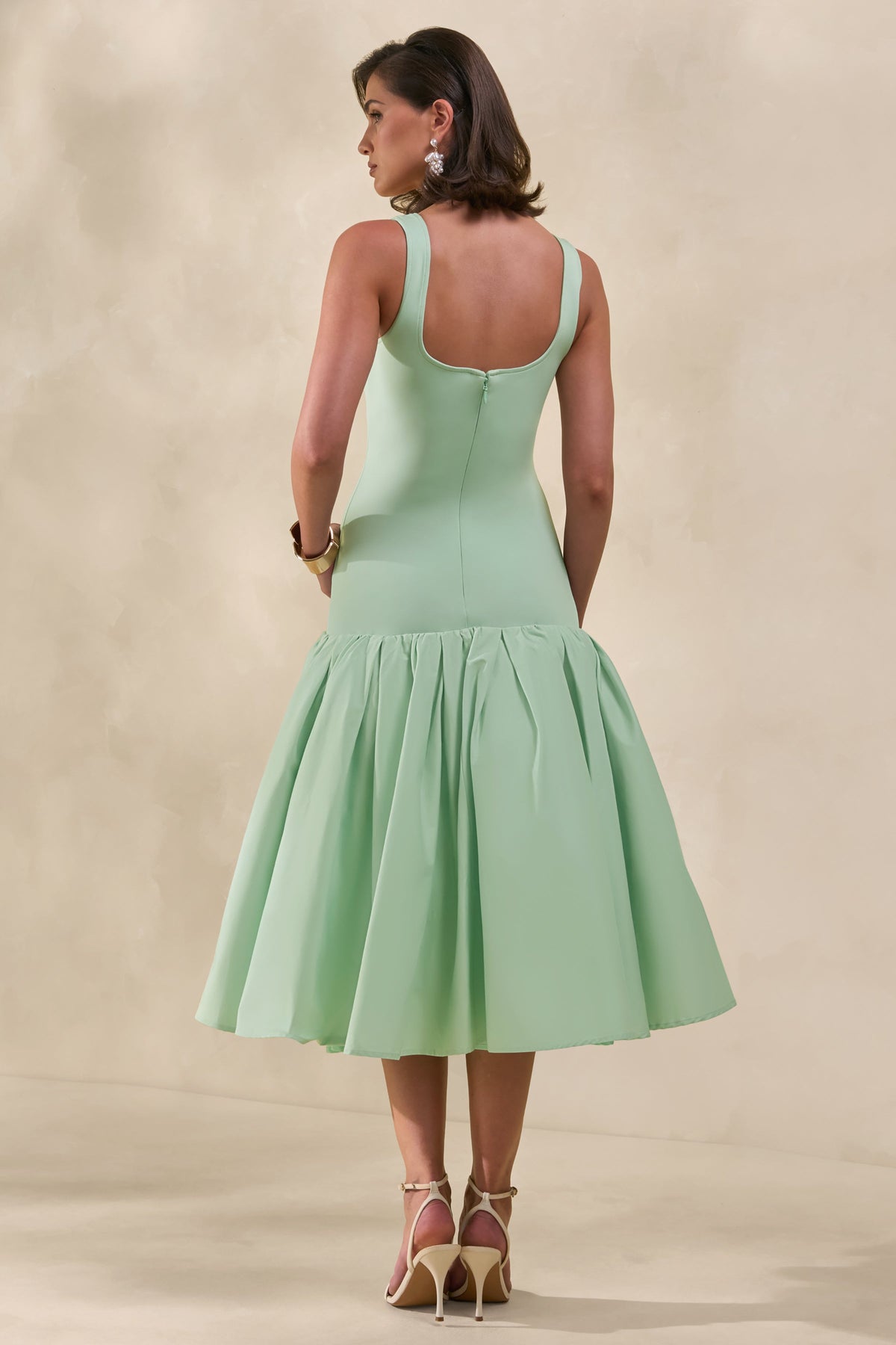 CL13810403206_ECM_HR_CL138104032---Nanette-Mint-Square-Neck-Midi-Dress-With-Voluminous-Skirt8