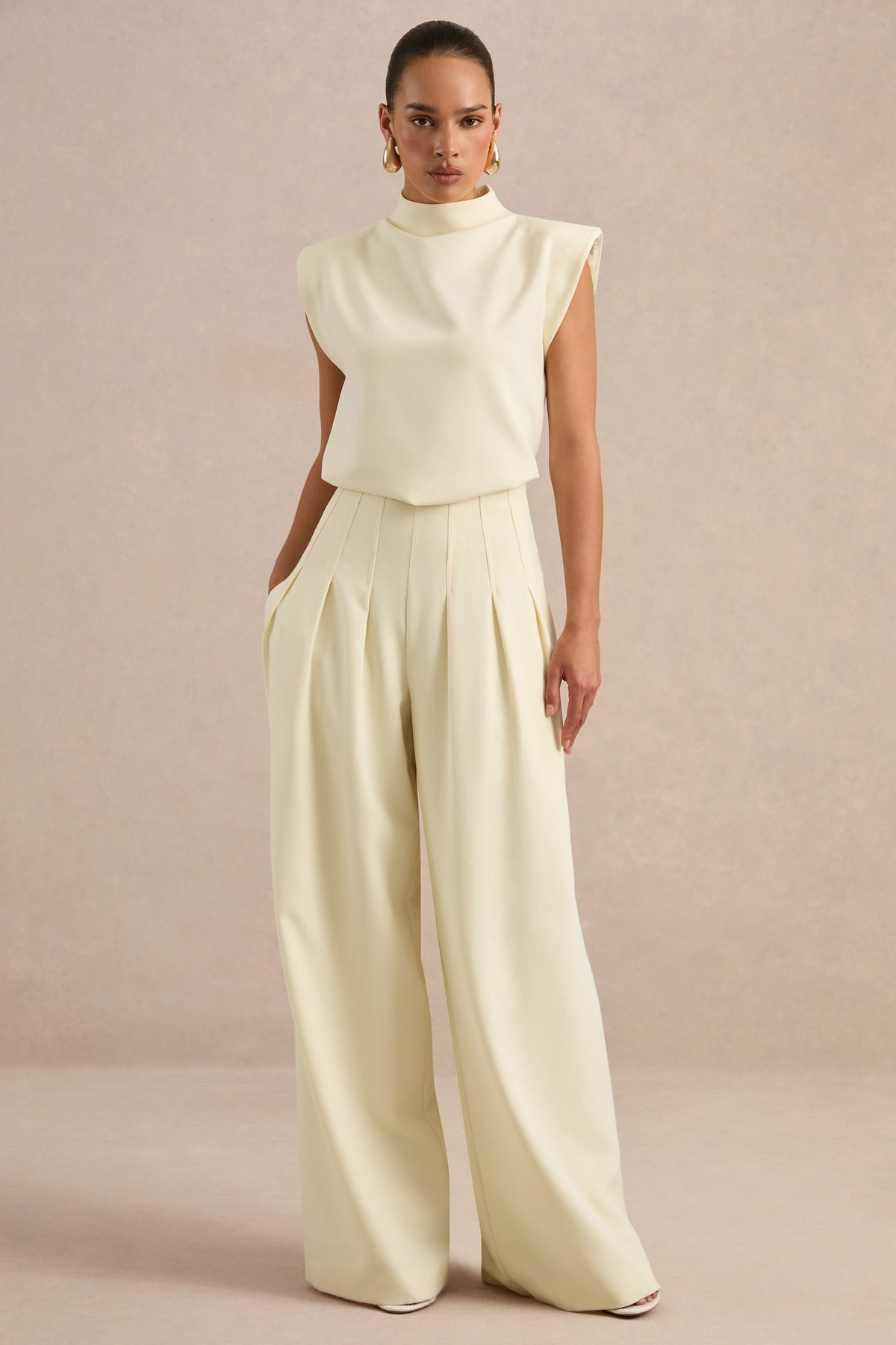 CL138279111 - Lalia Cream Barrel2.jpg