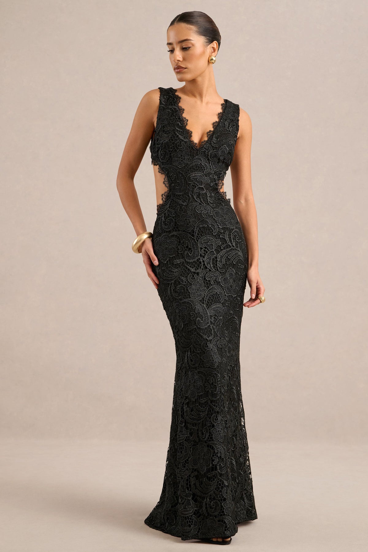 CL13838300106_ECM_HR_CL138383001_-_Mayelle___Black_Lace_Plunge_Maxi_Dress_With_Body_Cut_Out2