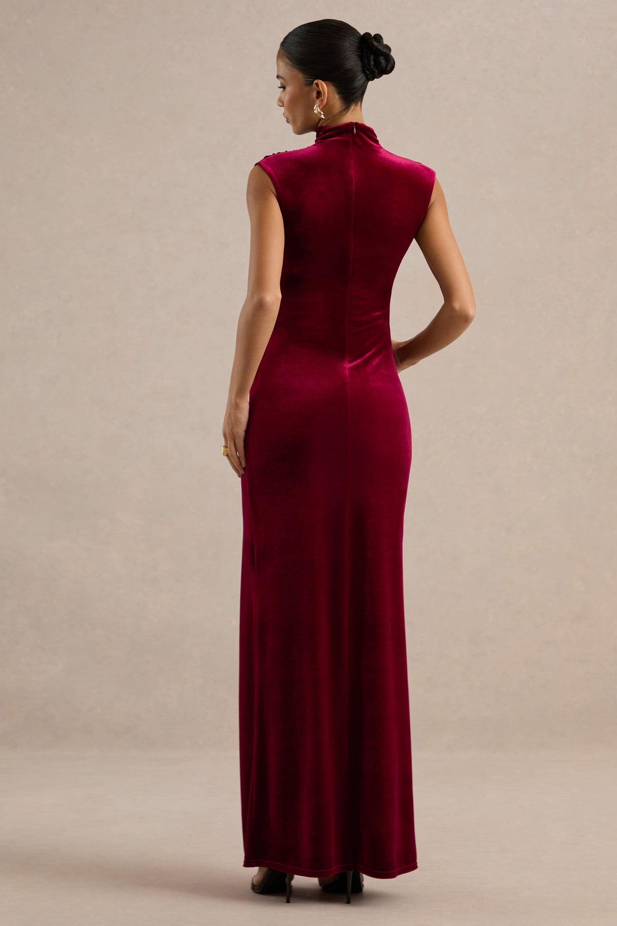 ECM_HR_CL139351101 - Kiahvana _ Berry Velvet High Neck Maternity Maxi Dress With Gathered Detailing And Split7.jpg