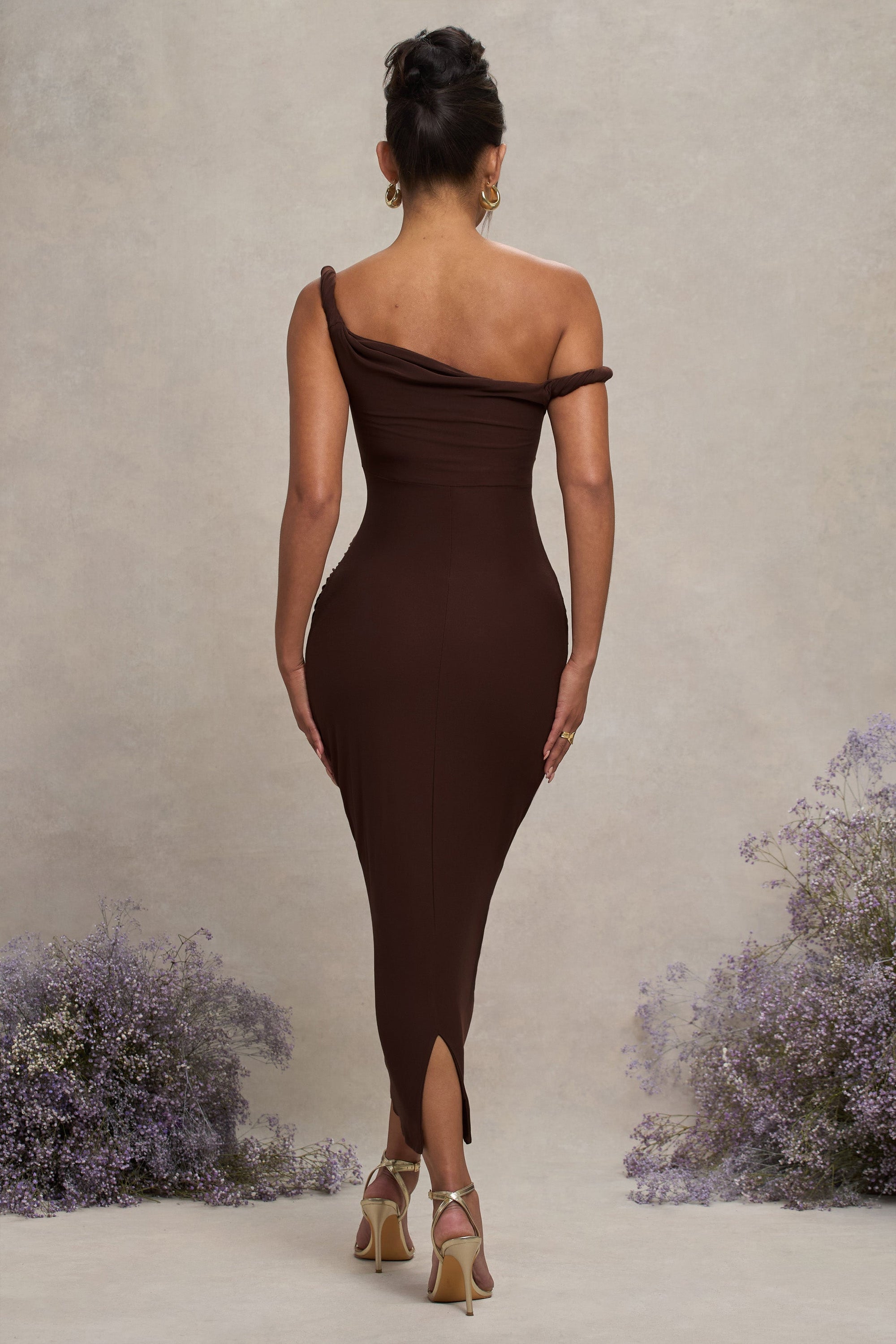 Salome | Vestido midi de premamá asimétrico color marrón chocolate