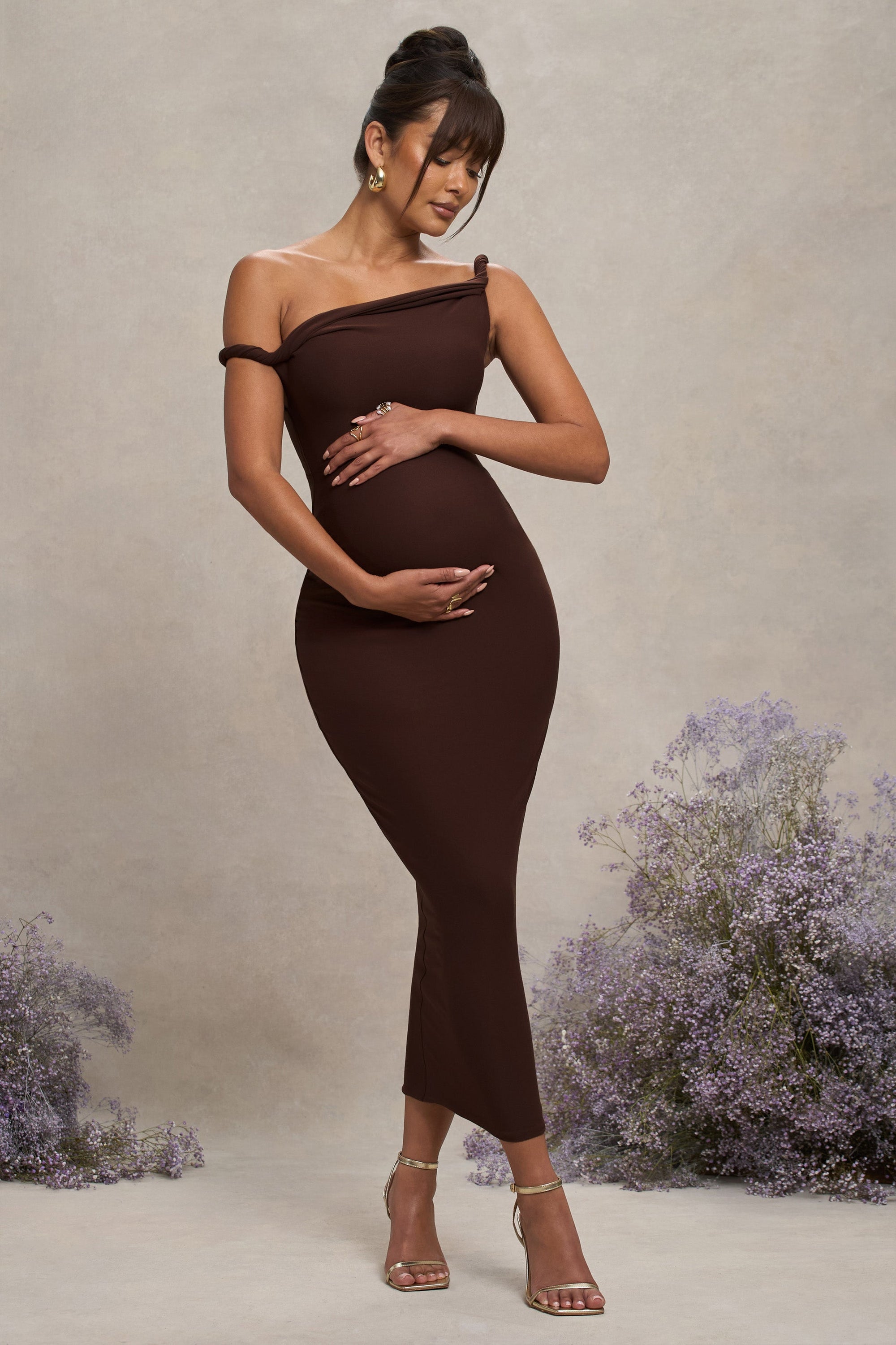 Salome | Vestido midi de premamá asimétrico color marrón chocolate