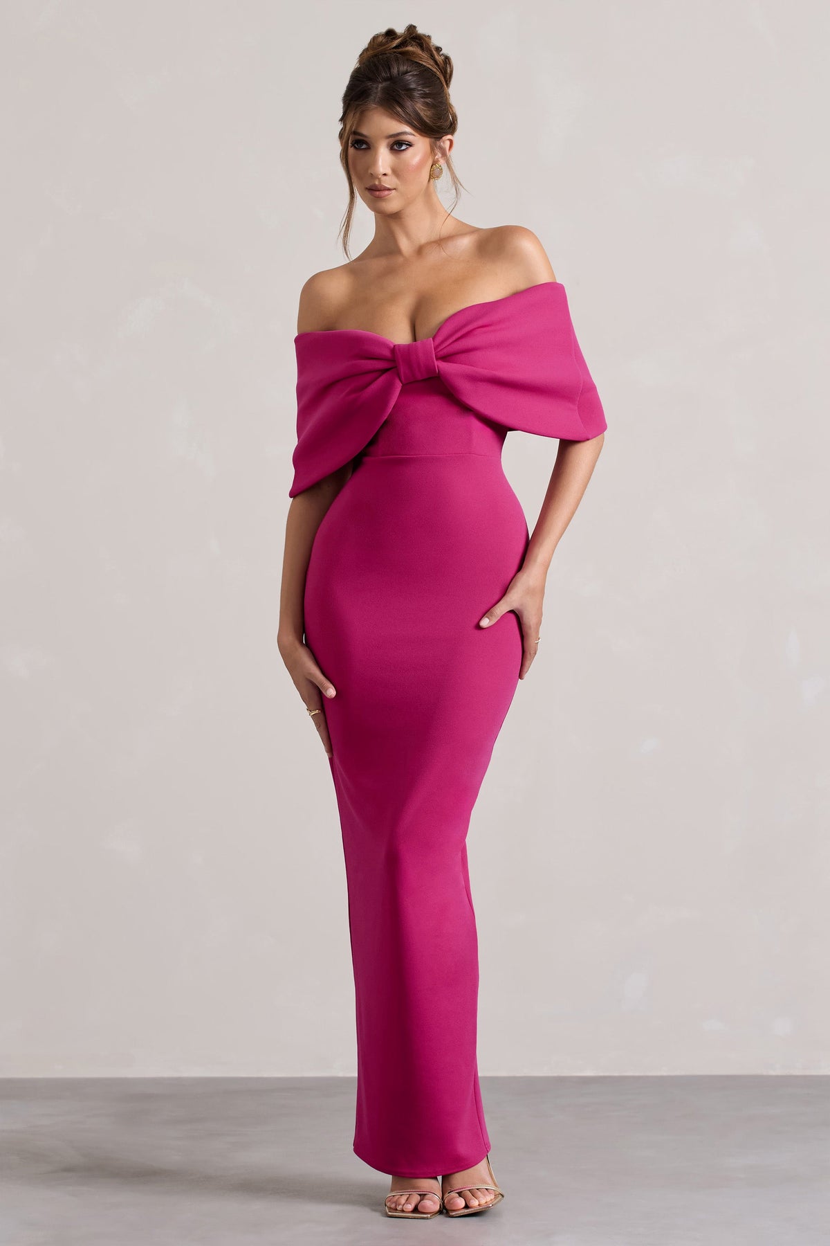 Cornelia | Vestido Largo Rosa Fucsia con Lazo Grande