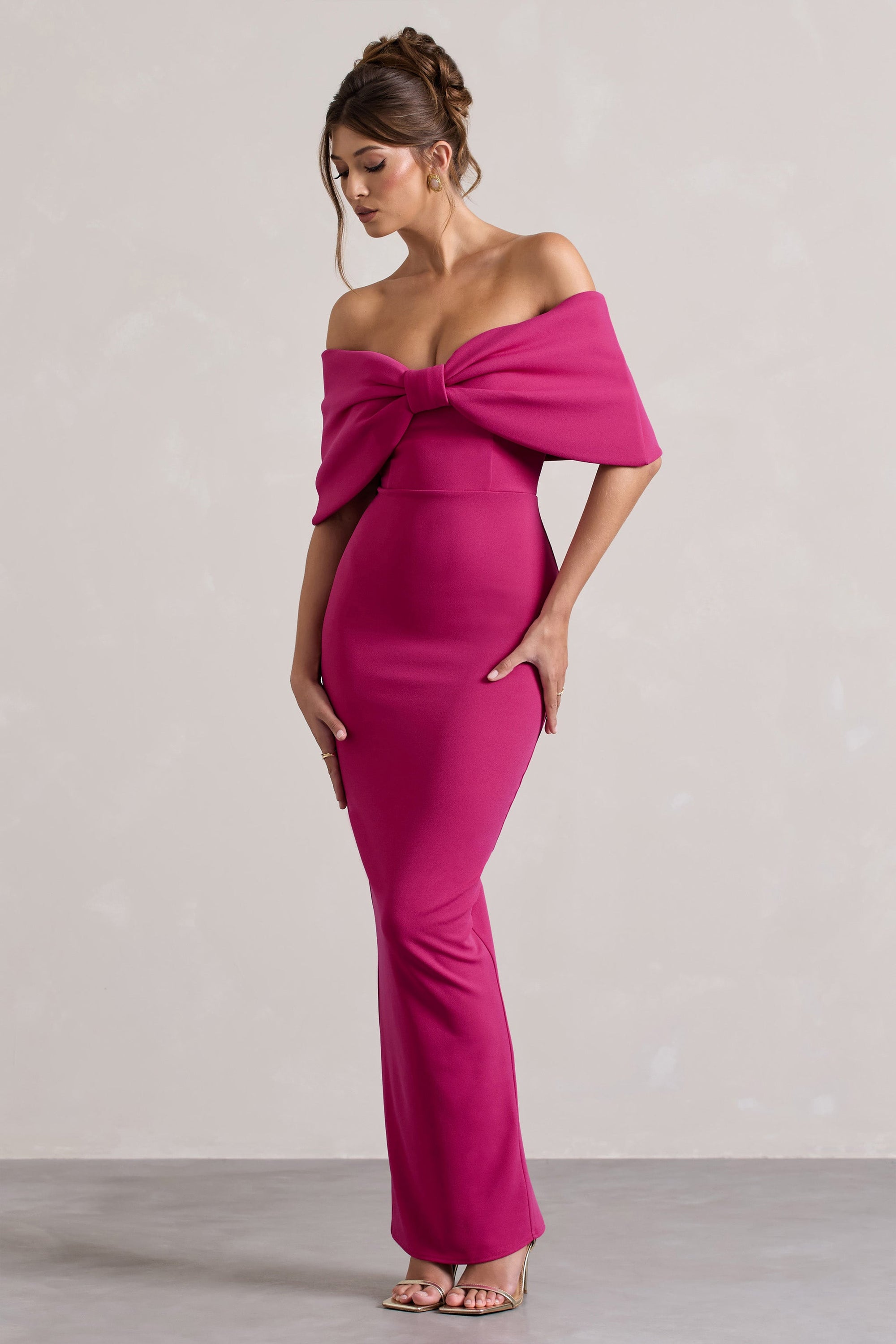 Cornelia | Vestido Largo Rosa Fucsia con Lazo Grande