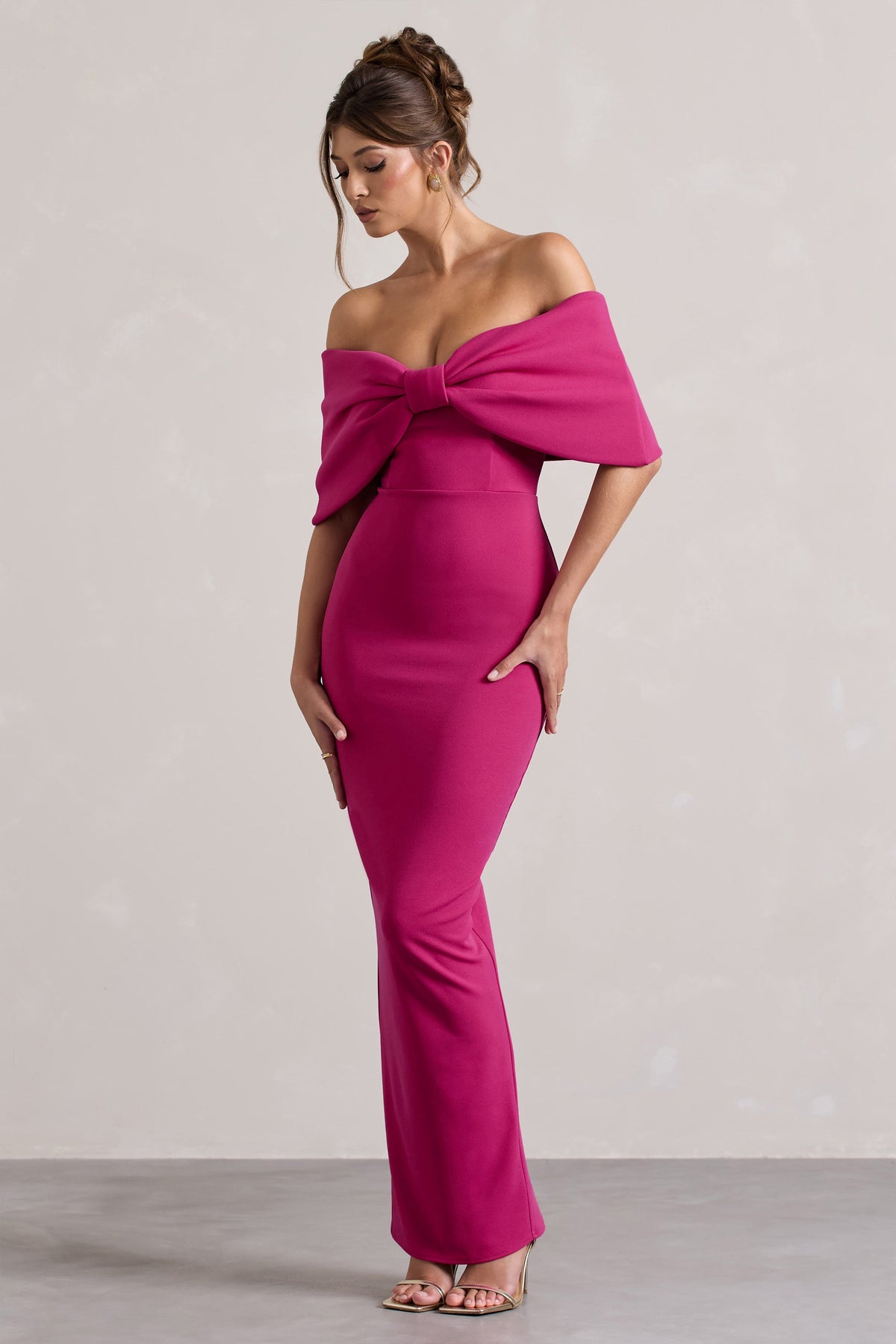 Cornelia | Vestido Largo Rosa Fucsia con Lazo Grande