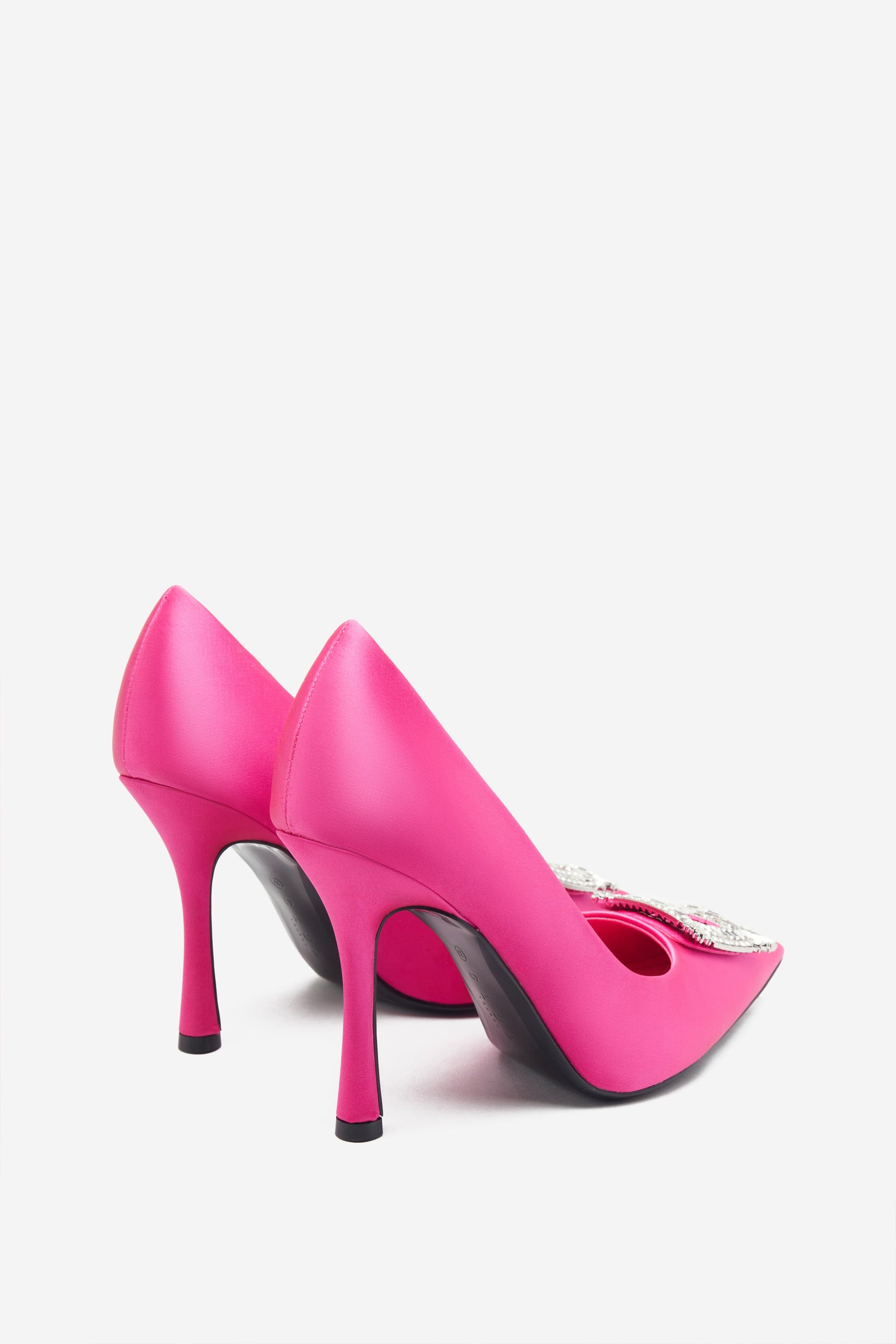 Lawless | Tacones de Satén Rosa Fucsia con Punta y Broches de brillantes