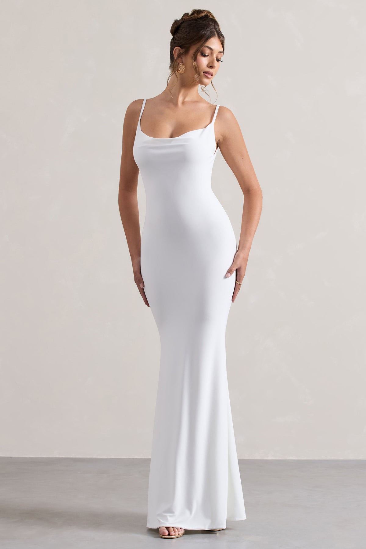 Francoise | Vestido largo Blanco  con Escote Drapeado y Espalda Descubierta con Encaje