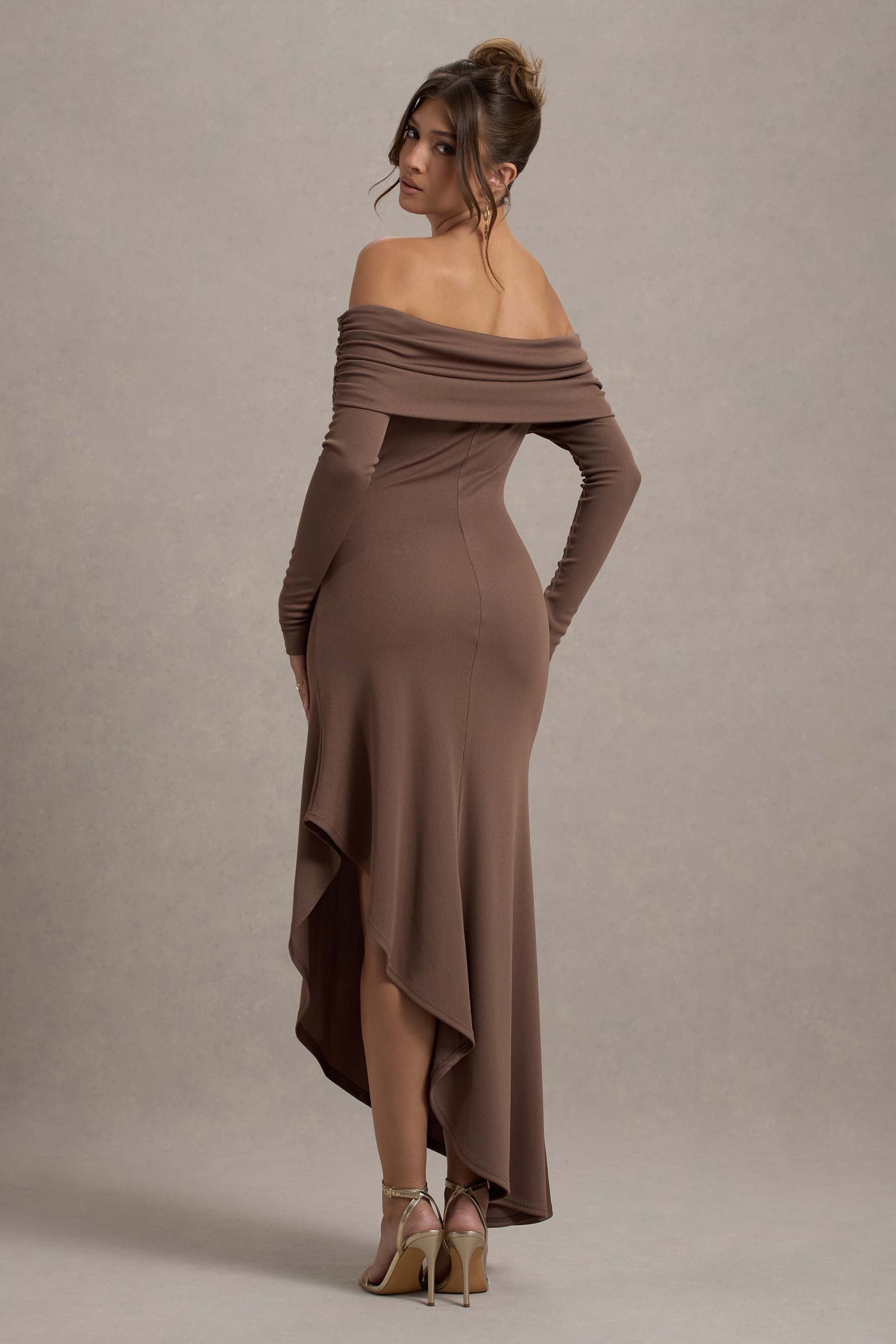 WB_CL131041038-RominaMochaRibKnitBardotMaxiDressWithAsymmetricHem14