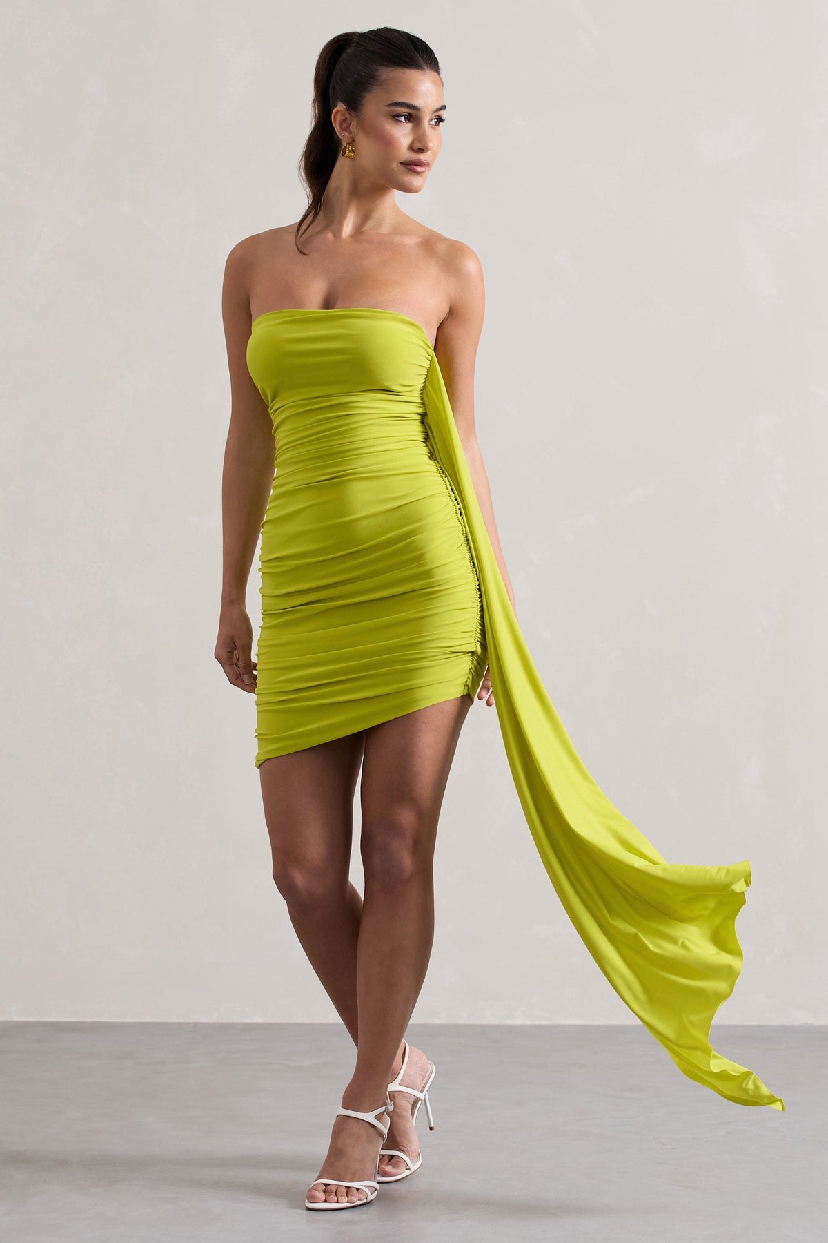 Siena | Vestido Mini Asimétrico Fruncido Lima con Cinturón