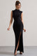 Lanetta | Vestido Largo Negro Fruncido de Cuello Alto con Abertura
