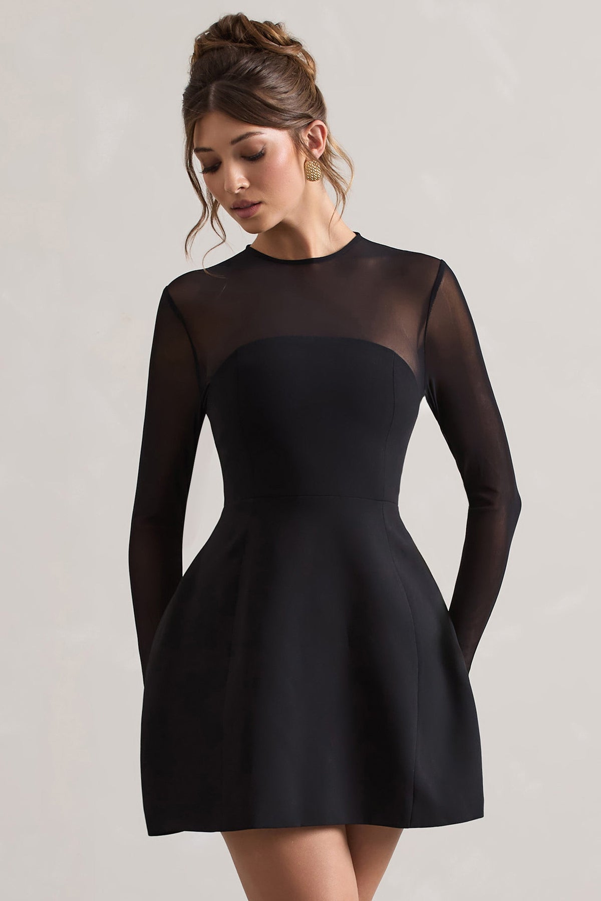 Austen | Vestido Mini de Manga Larga de Malla Negra