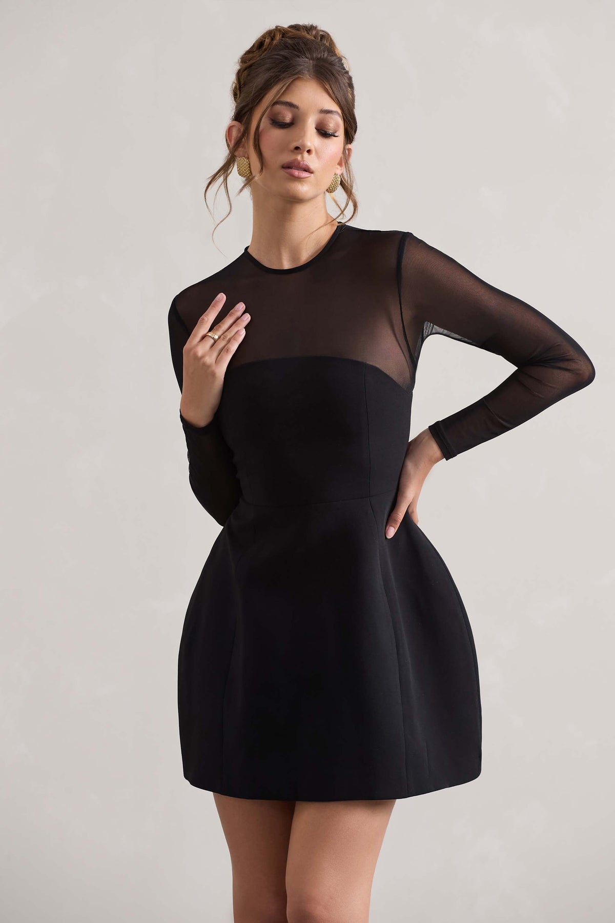 Austen | Vestido Mini de Manga Larga de Malla Negra