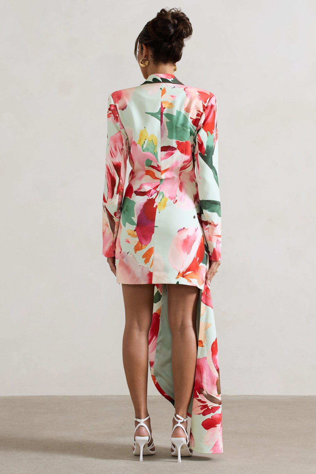 Spiral | Vestido Mini Blazer Entallado con Dobladillo Asimétrico y Estampado Floral en Color Menta