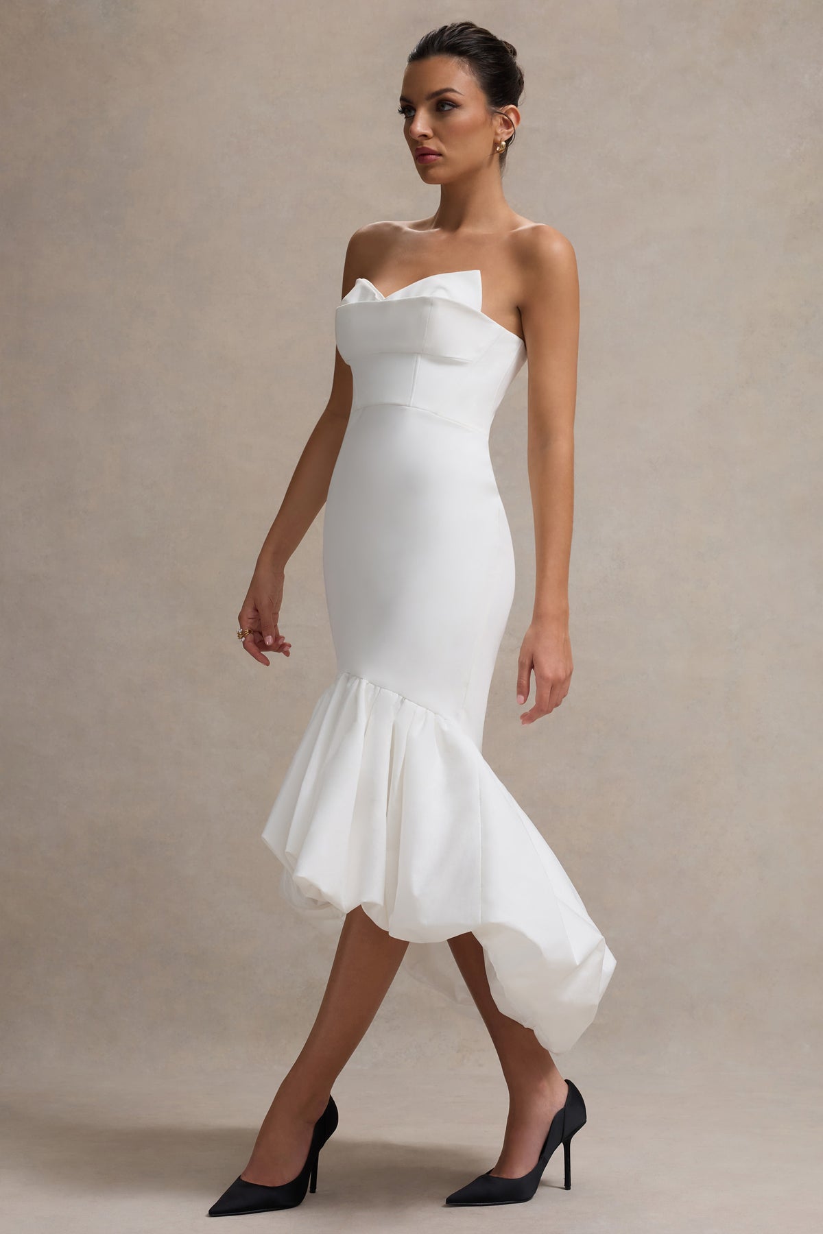 Emmelina | Vestido Largo Corsé Blanco con falda Voluminosa