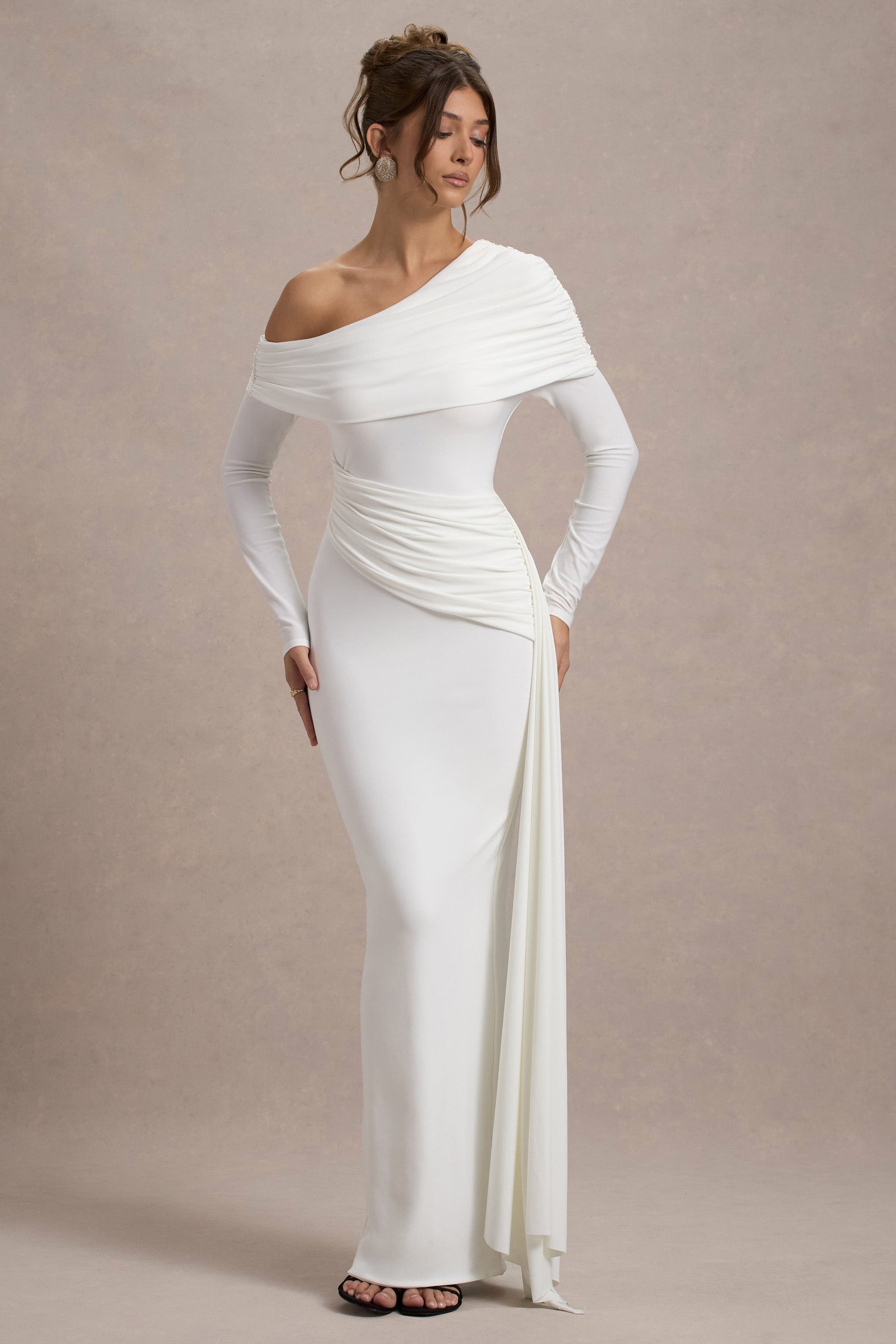 Valina | Vestido largo en Blanco con mangas largas  y Drapeado lateral