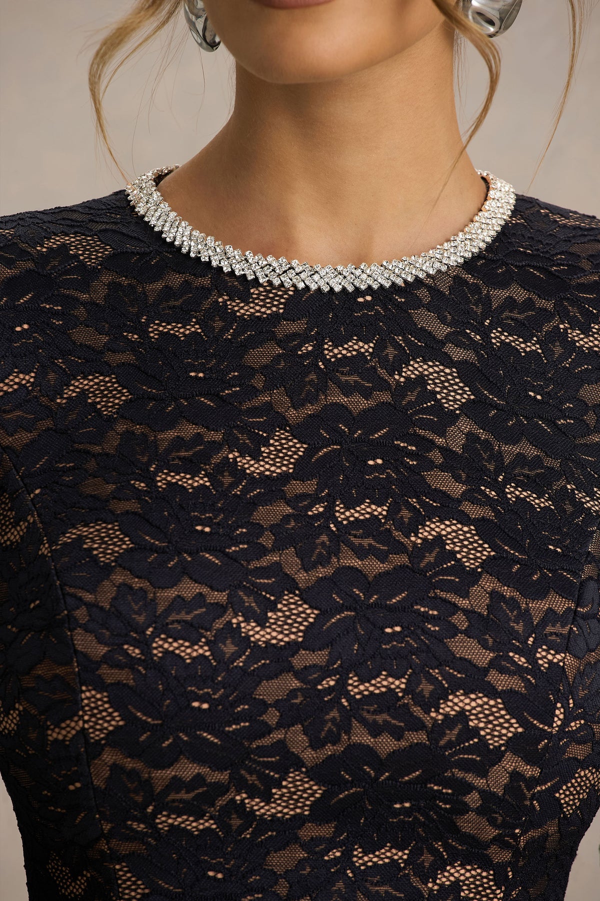 uploaded_image_4_10hpu