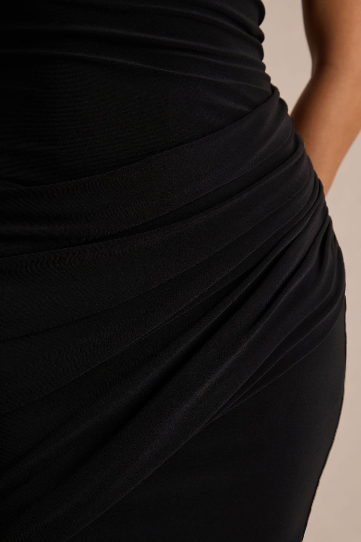 uploaded_image_4_dotin