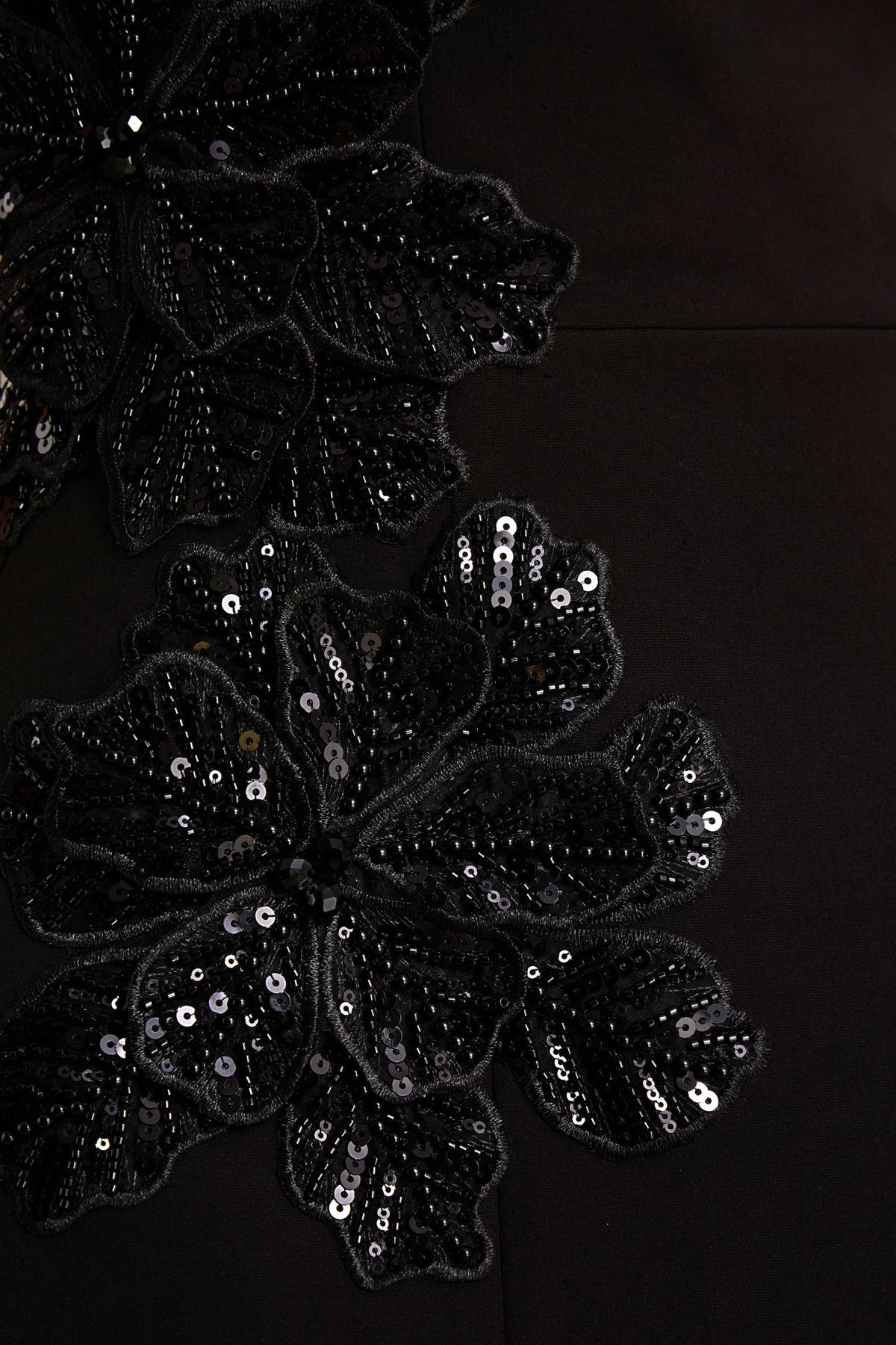 uploaded_image_4_tghck